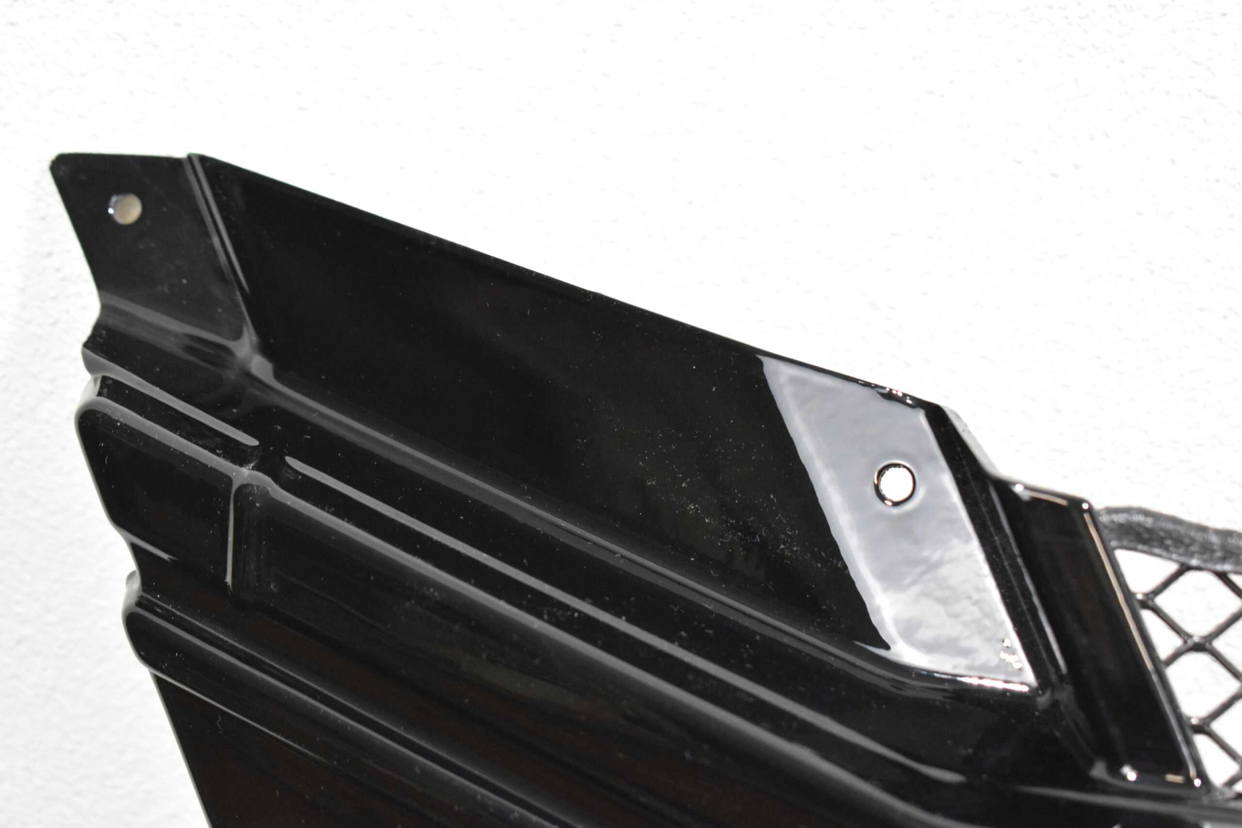 Kühlergrill für Niesmann und Bischoff Ismove 2021-2023 schwarz