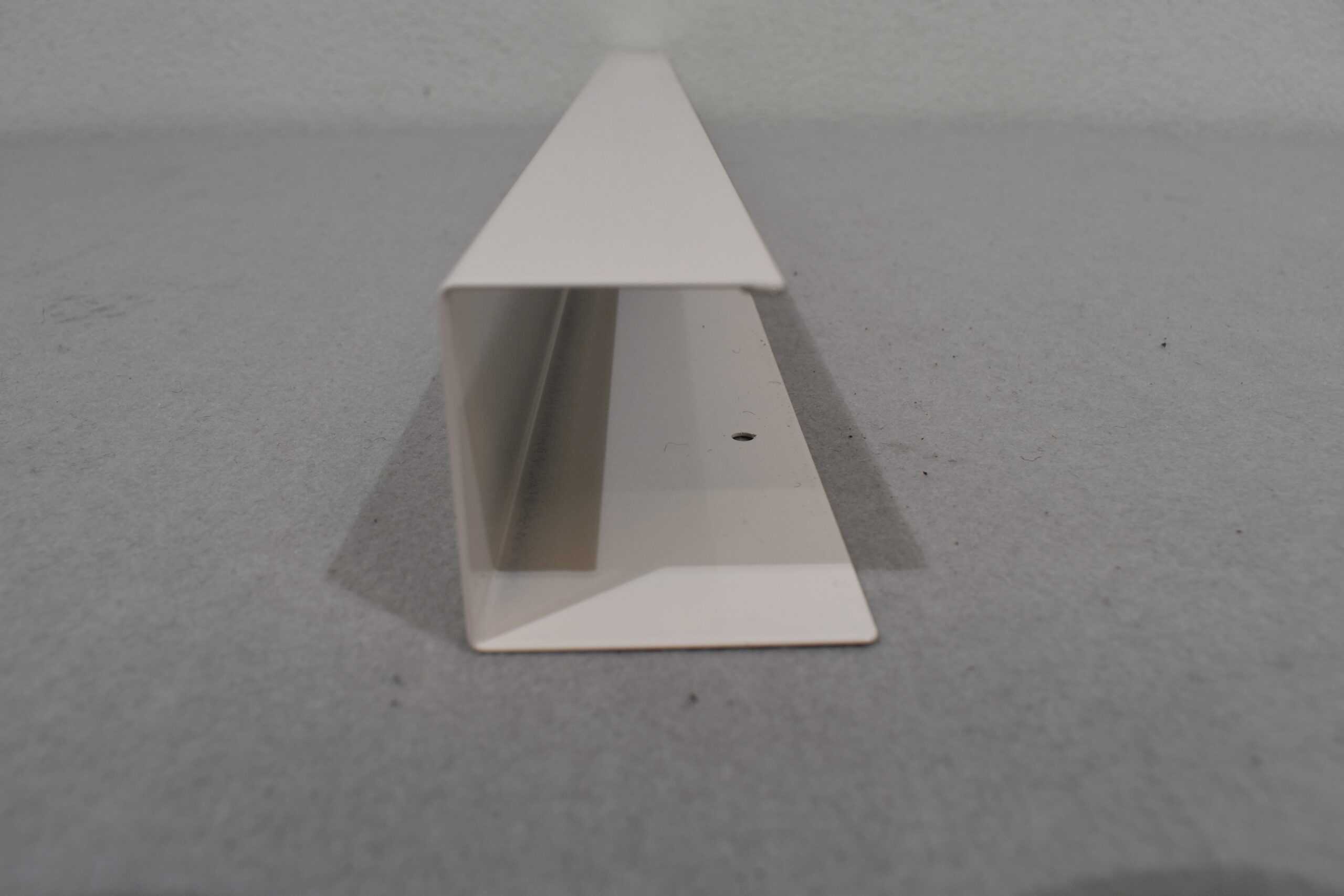 Aufbautür-Verkleidung/Abdeckblech Gasfeder 50x652x55mm