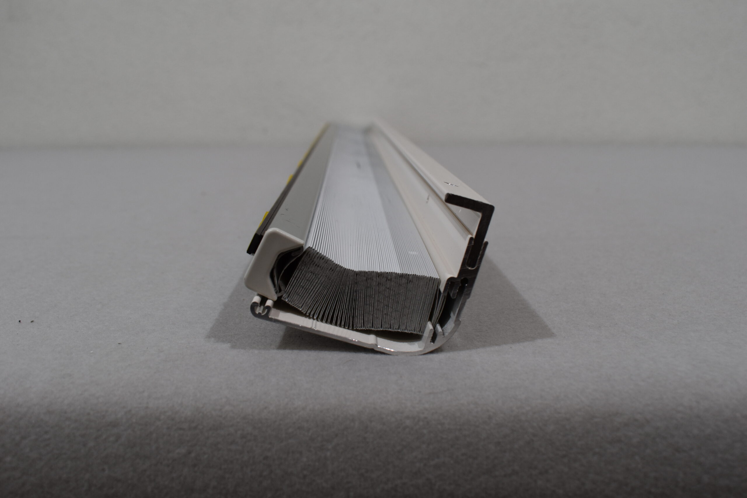 Verdunklungsrollo Fahrerseite 900x1125mm weiß