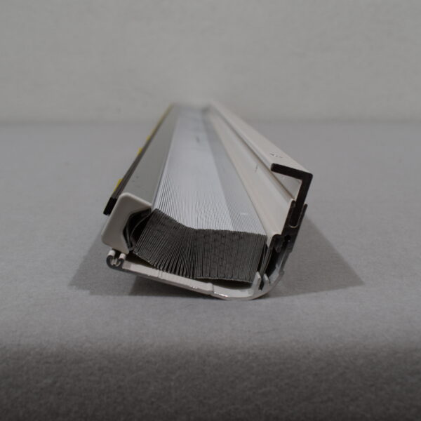 Verdunklungsrollo Fahrerseite 900x1125mm weiß