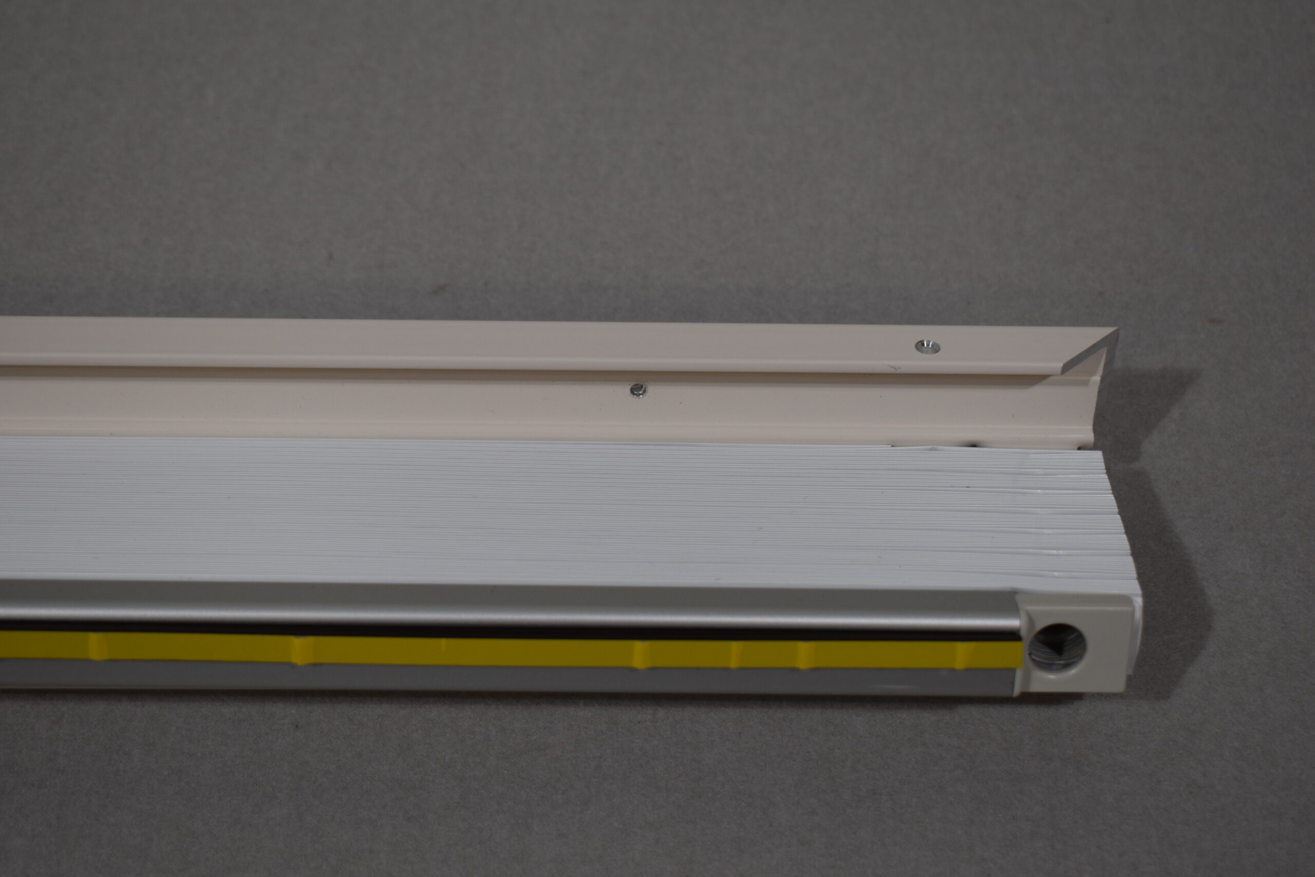 Verdunklungsrollo Beifahrerseite 900x1125mm weiß