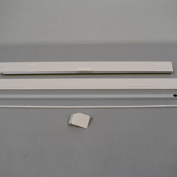 Verdunklungsrollo Beifahrerseite 900x1125mm weiß