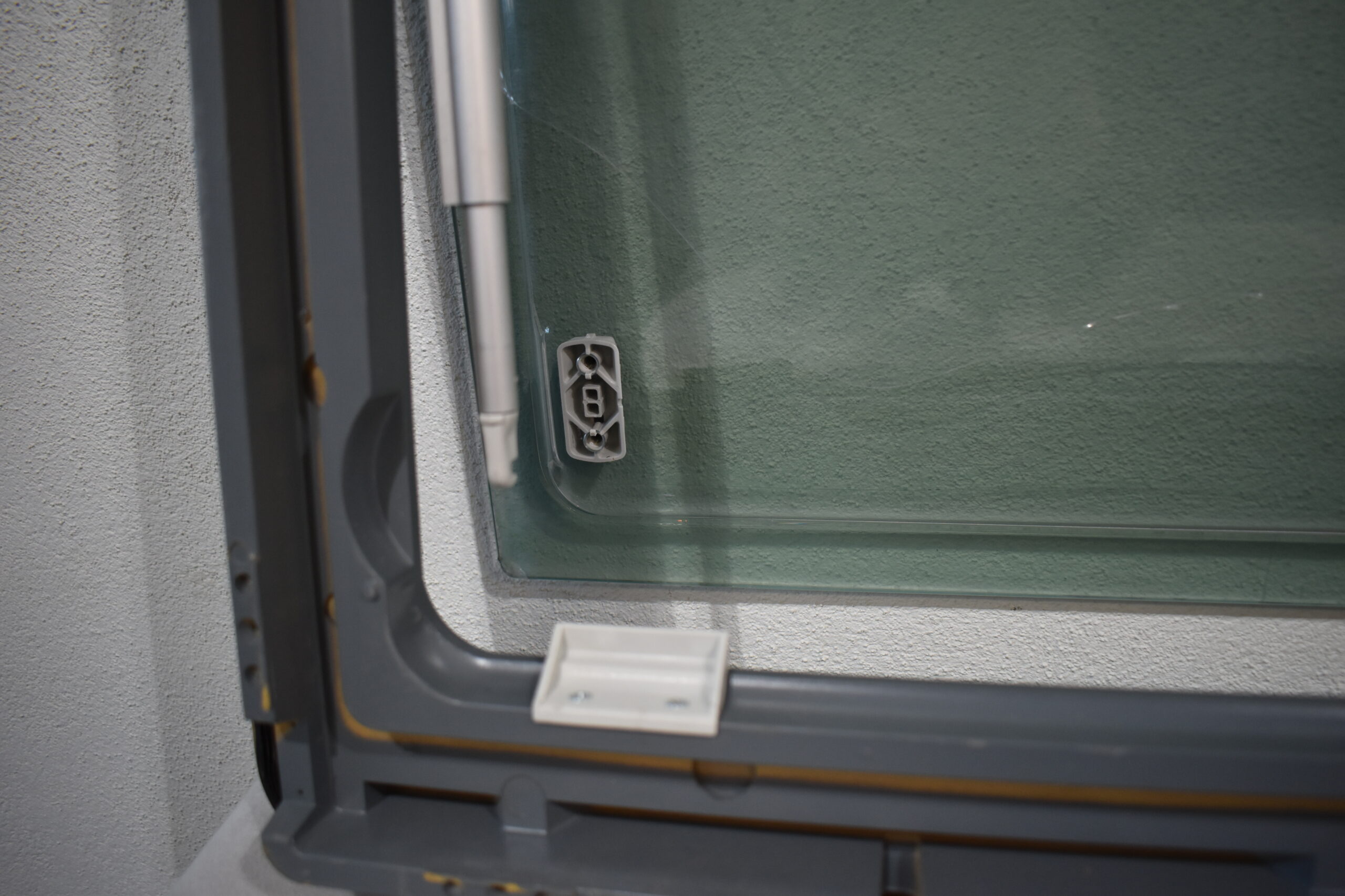 Seitz Ausstellfenster 1300x600mm grau