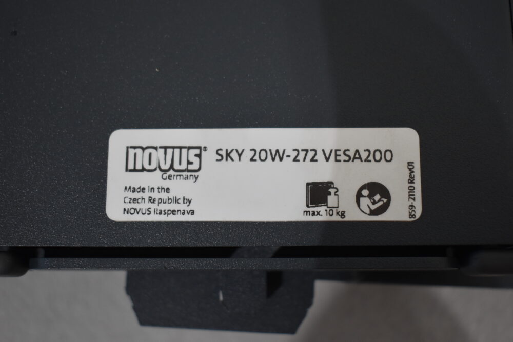 Novus Sky TV Wandhalterung Linearauszug silber