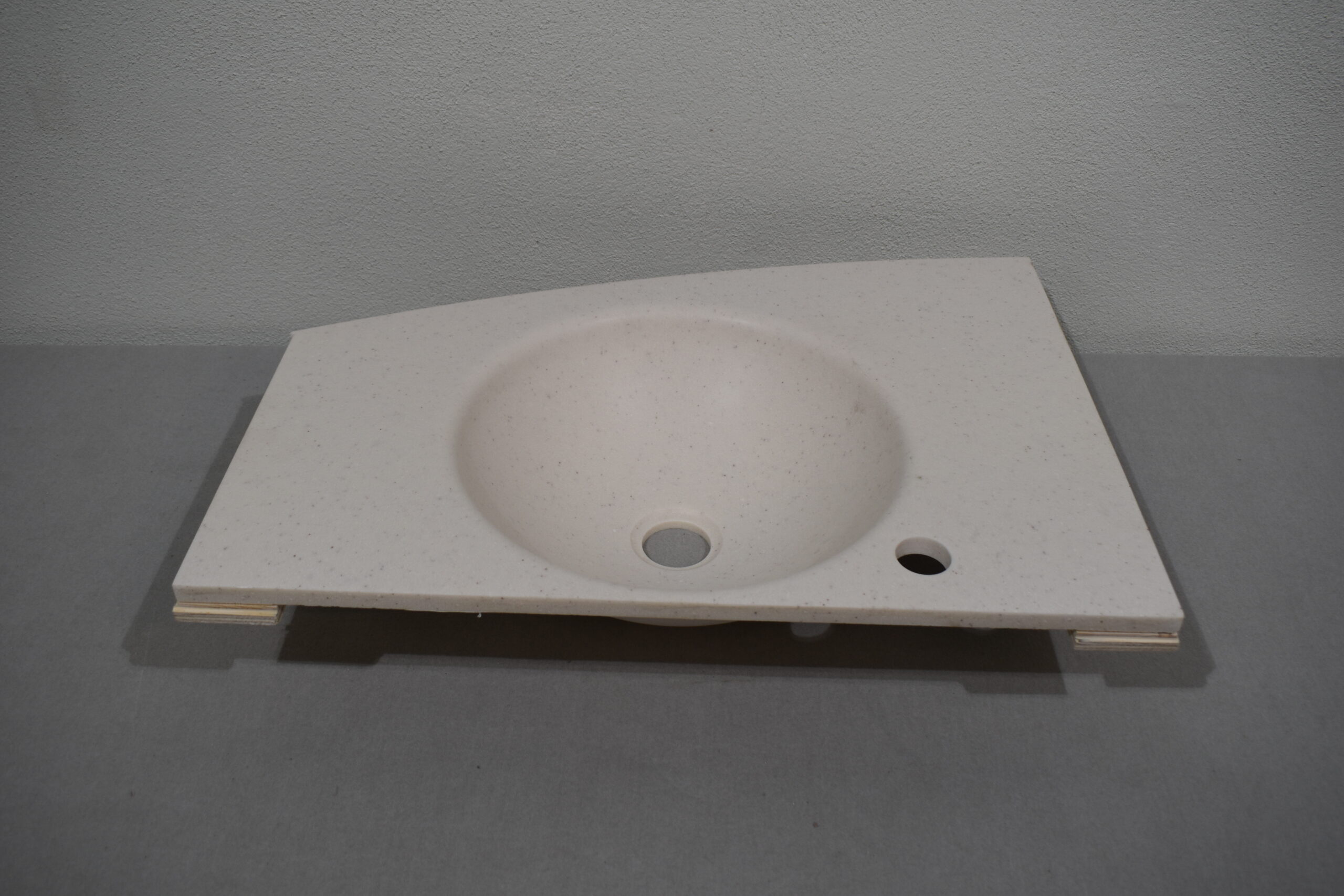 Waschbeckenplatte 41x285x610mm