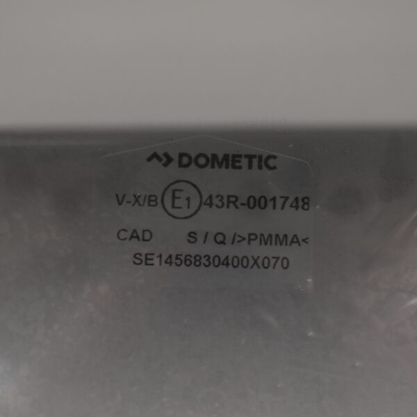 Dometic Dachhaube 700x400 weiß