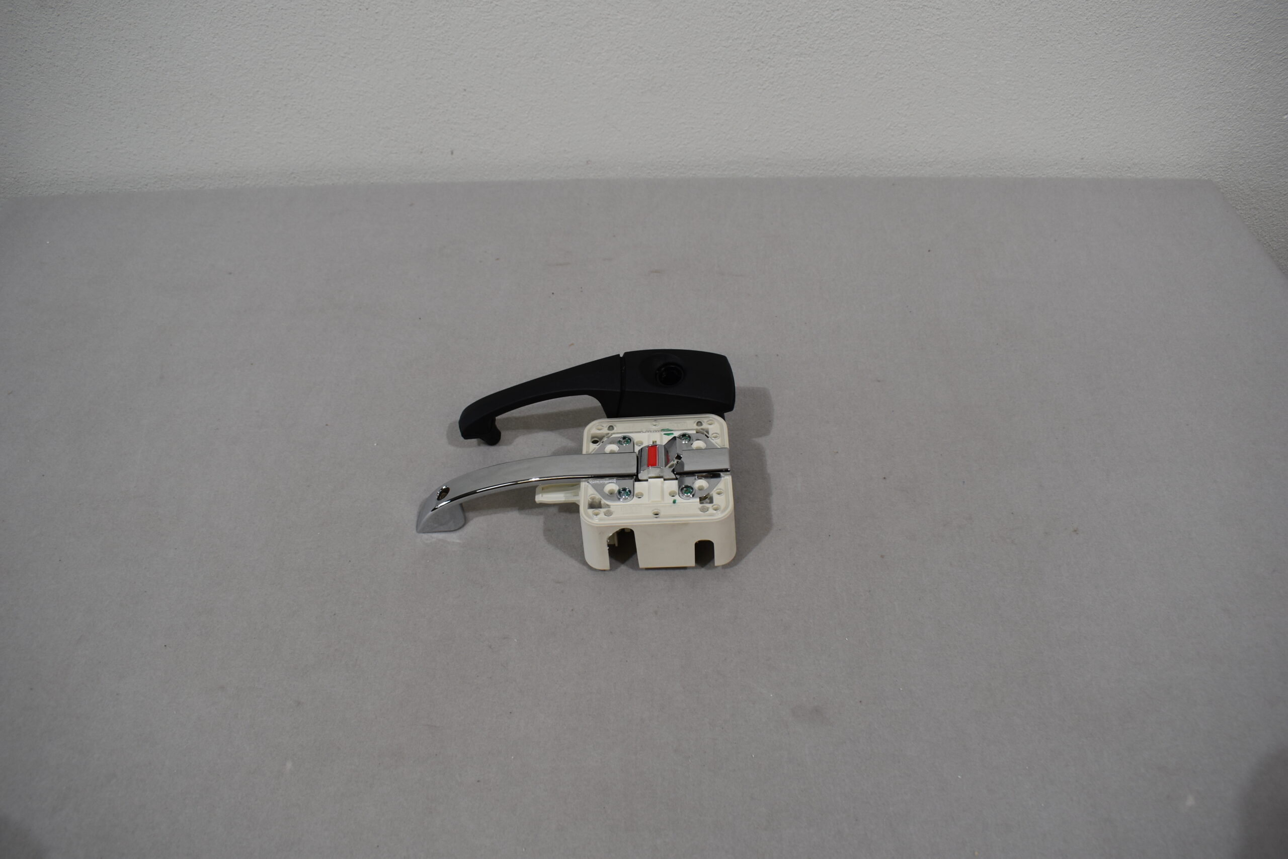 Bürstner Aufbautür-Schloss