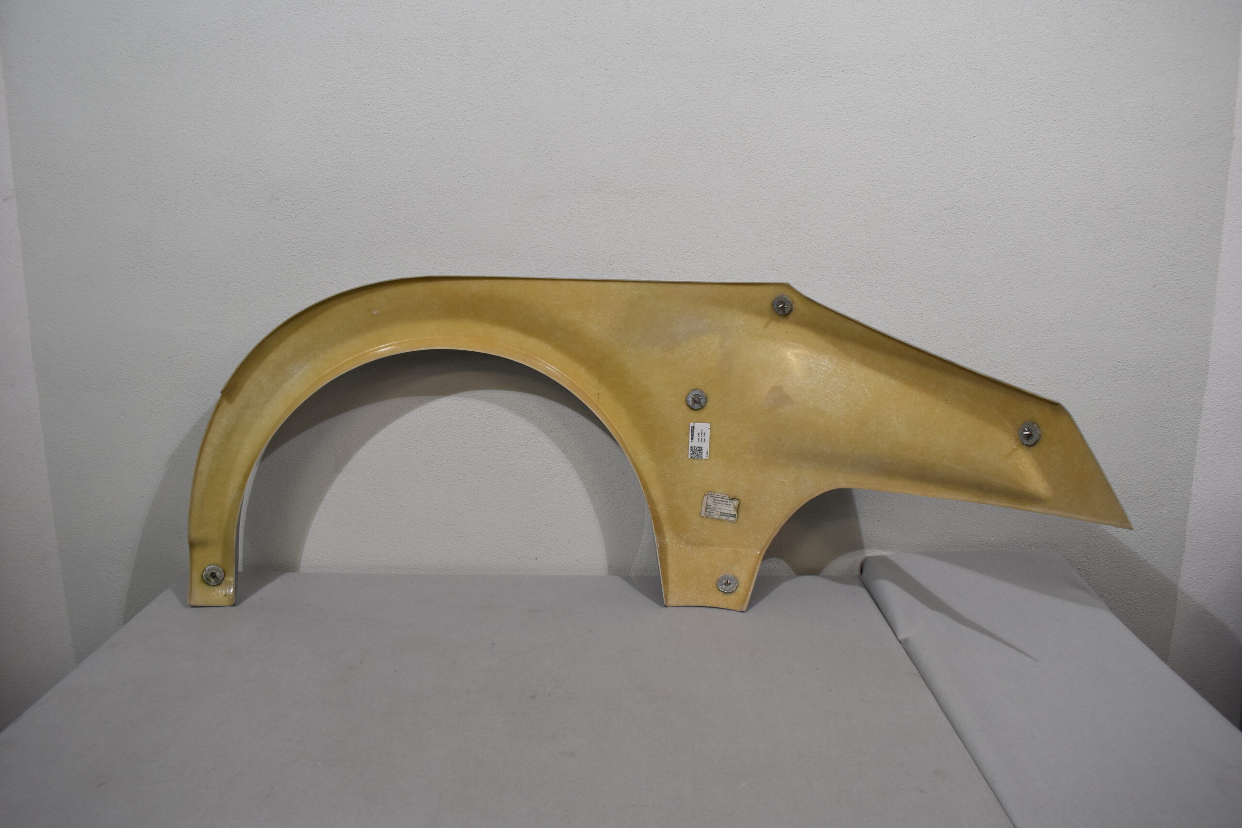 Niesmann und Bischoff i Smove 2021-2024 Radlaufblende Fahrerseite; hell grau