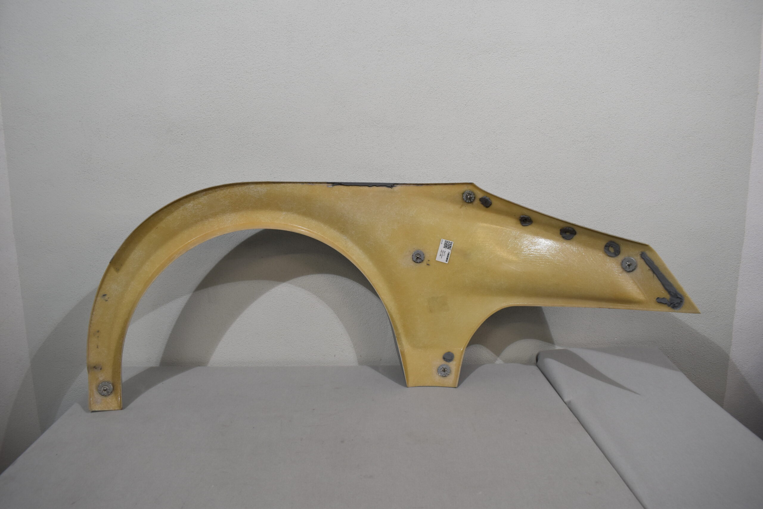 Niesmann und Bischoff i Smove 2021-2024 Radlaufblende Fahrerseite; hell grau