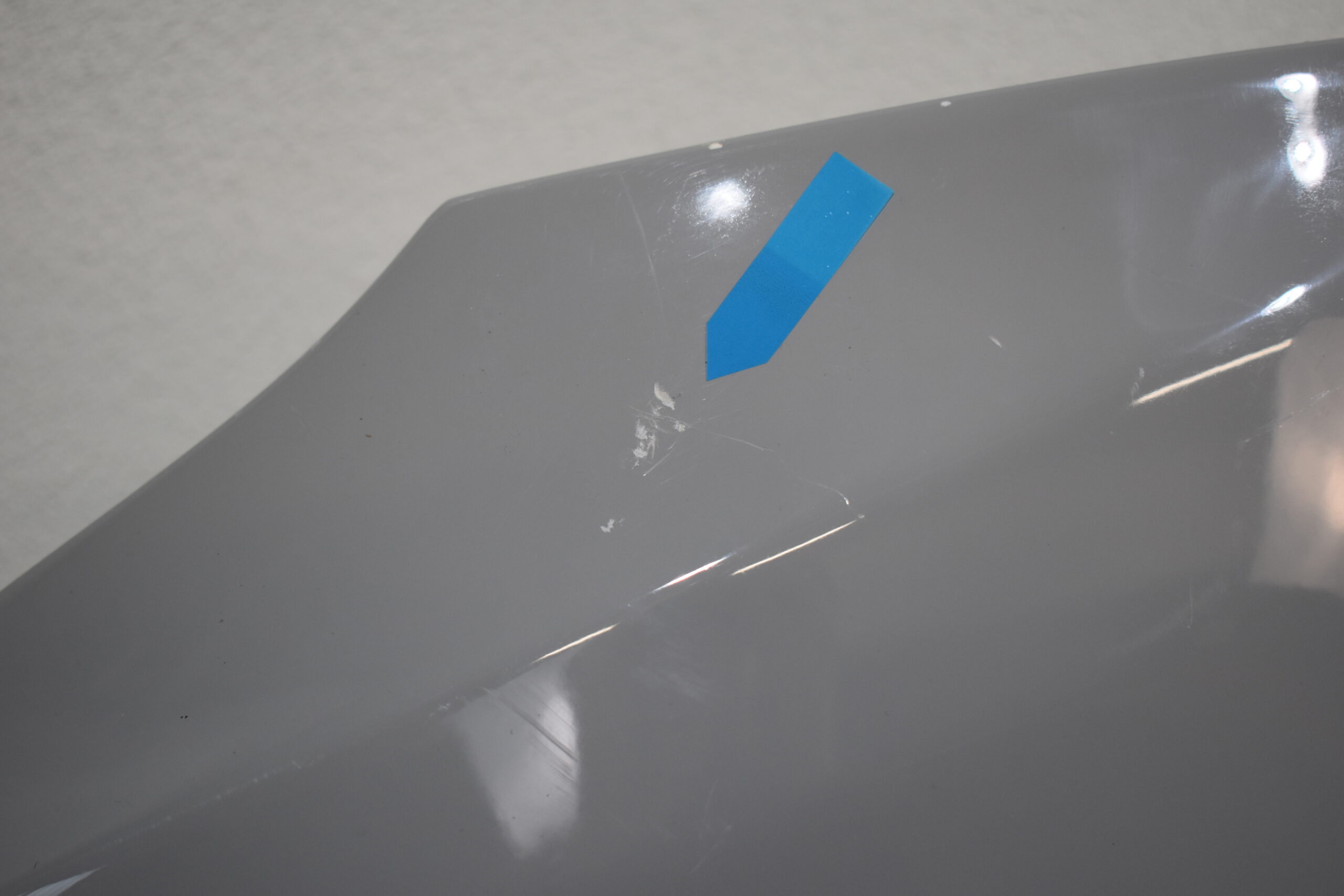 Niesmann und Bischoff i Smove 2021-2024 Radlaufblende Fahrerseite; hell grau