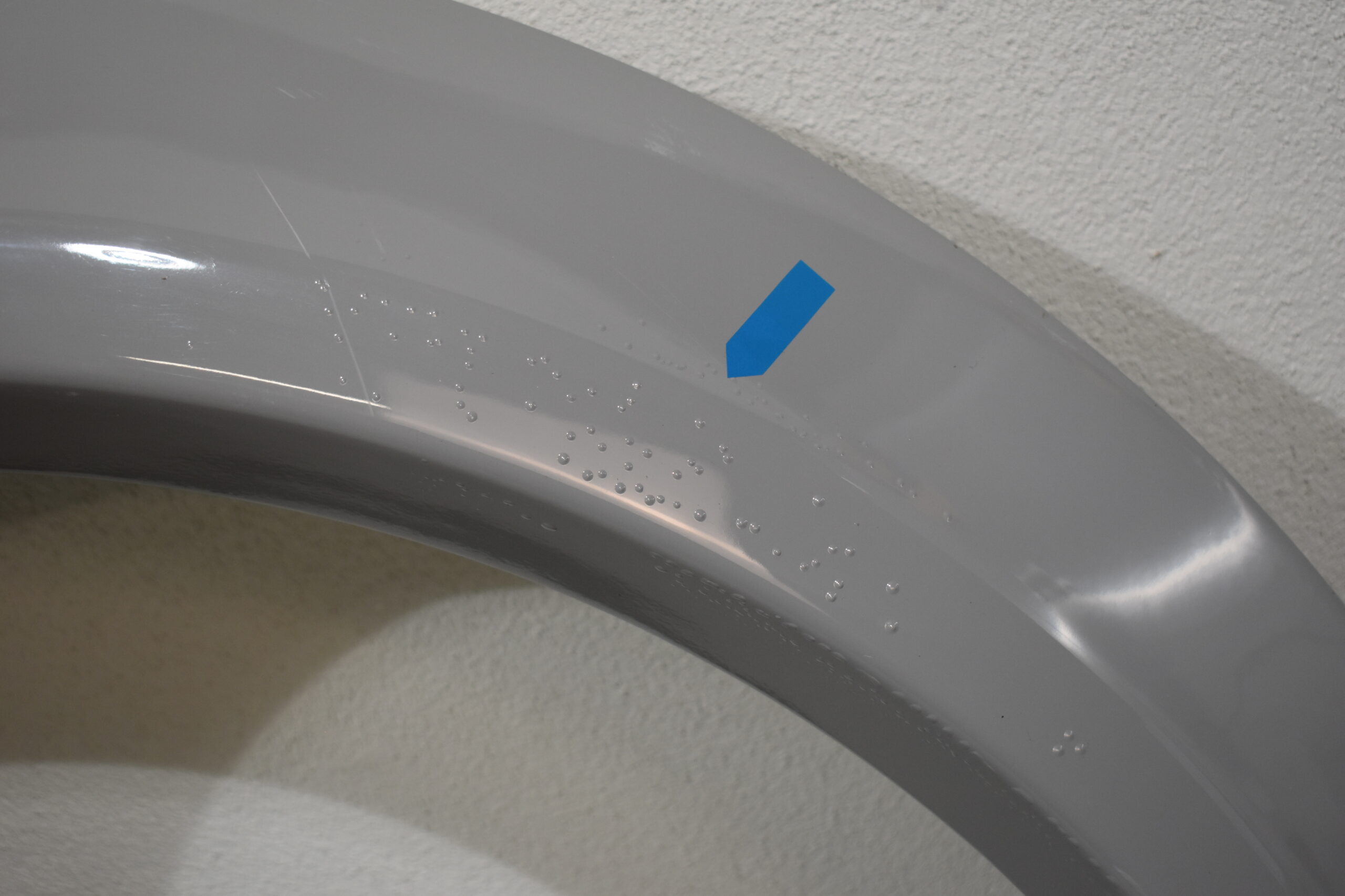 Niesmann und Bischoff i Smove 2021-2024 Radlaufblende Fahrerseite; hell grau