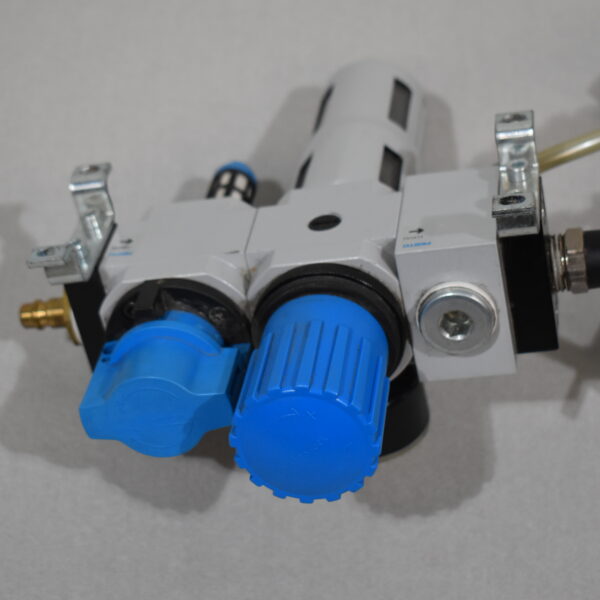 Festo Wartungseinheit Midi mit Verteilerblock