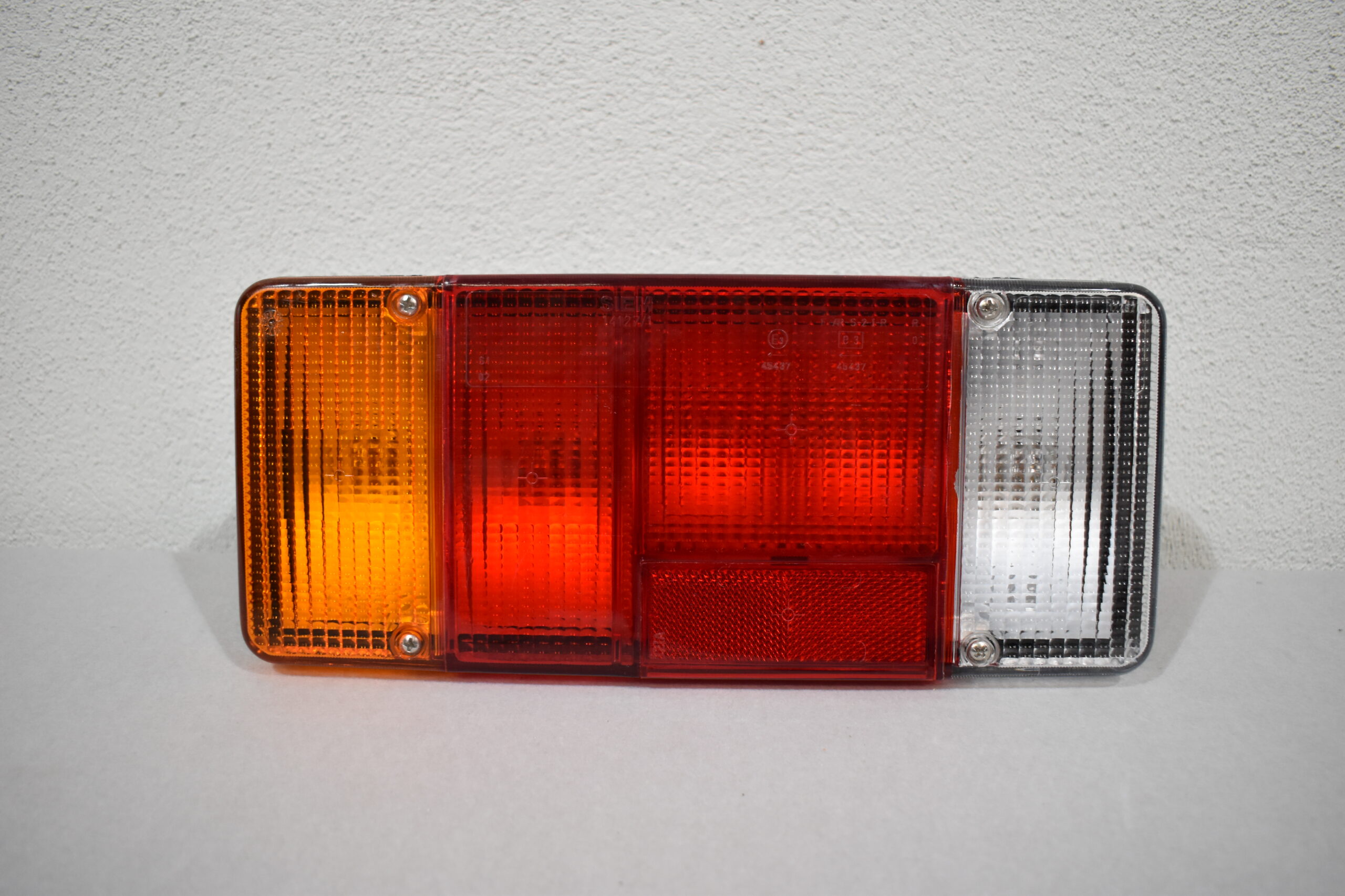 Fiat Rückleuchte 244 linke-Rechtslenker