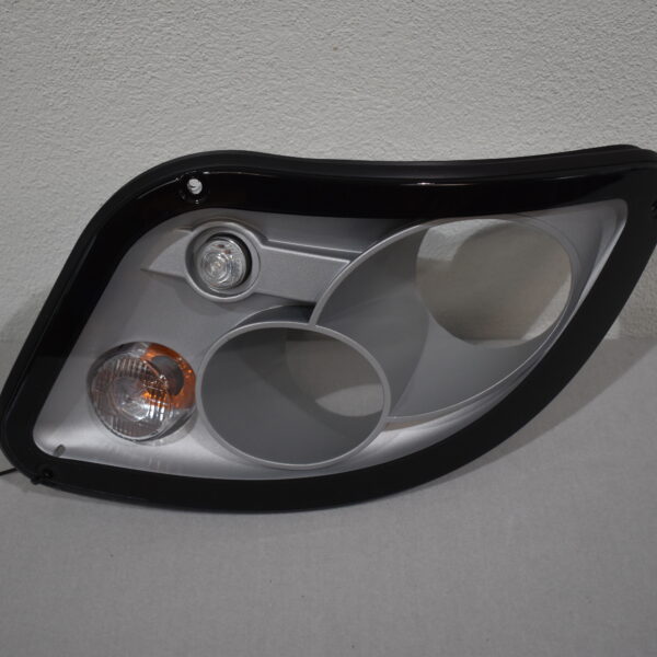 Leuchtenträger Blende links; inkl. Positionsleuchte u. Blinker