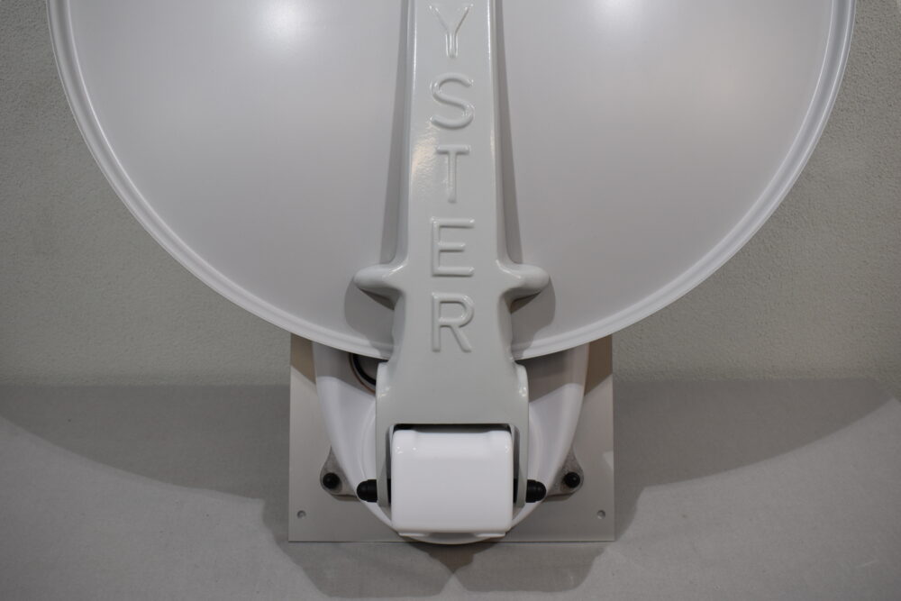 Oyster 85 Digital CI; Digital HDCI+DVB-T SKEW-Satelliten-Anlage