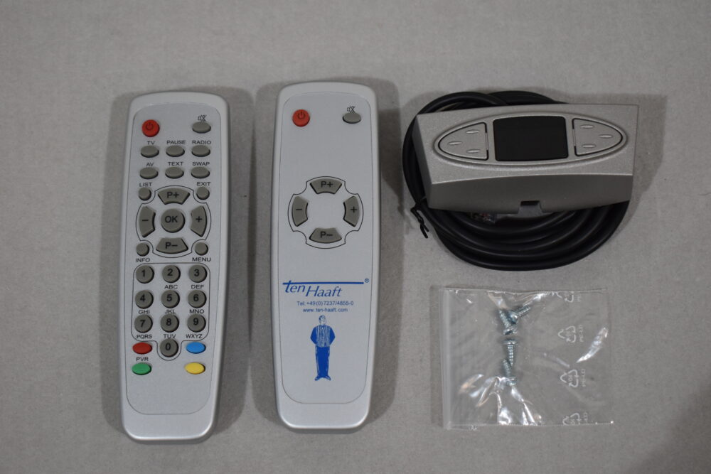Oyster 85 Digital CI; Digital HDCI+DVB-T SKEW-Satelliten-Anlage