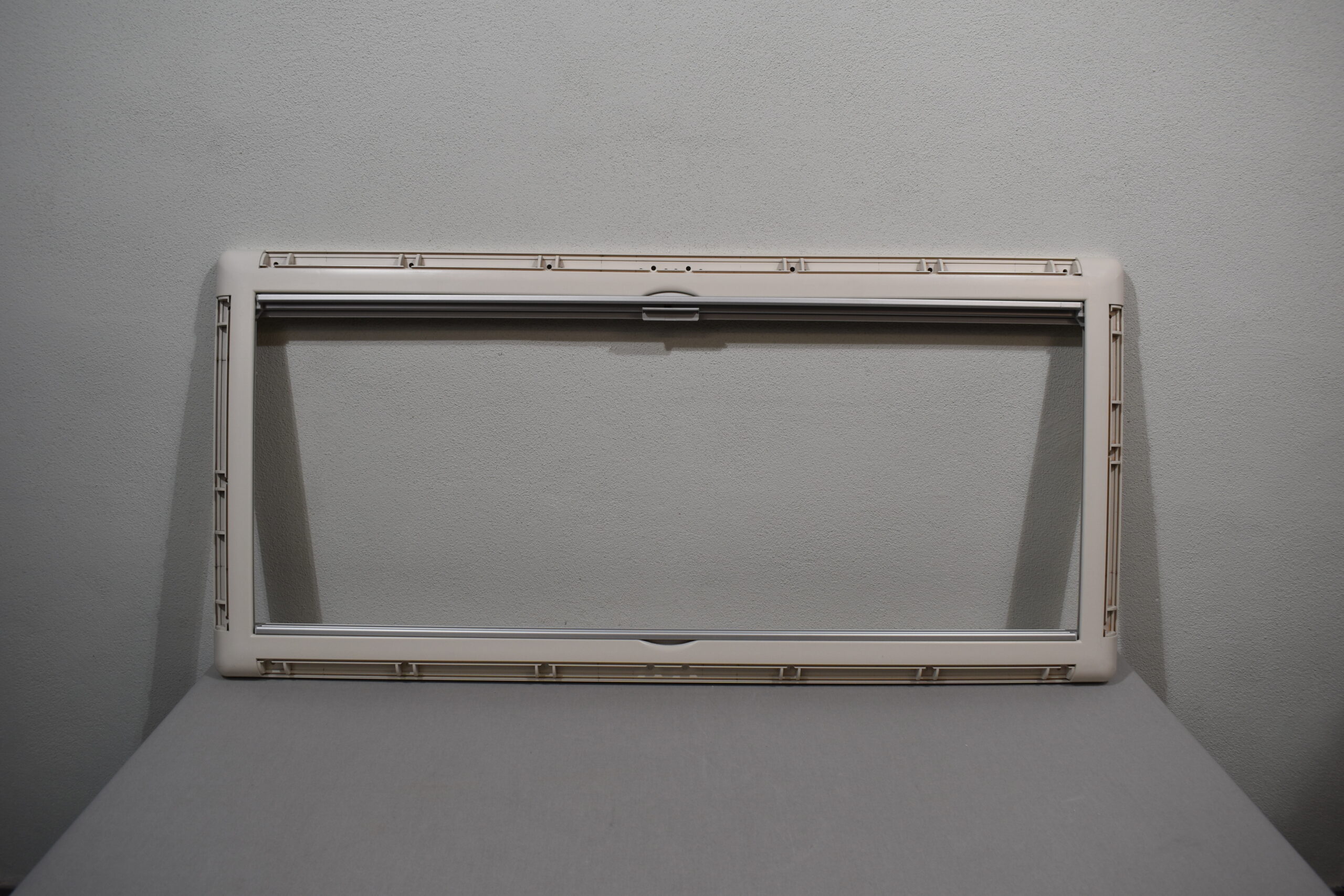 Seitz Innenrahmen 1300x600mm für S4 Fenster; weiß
