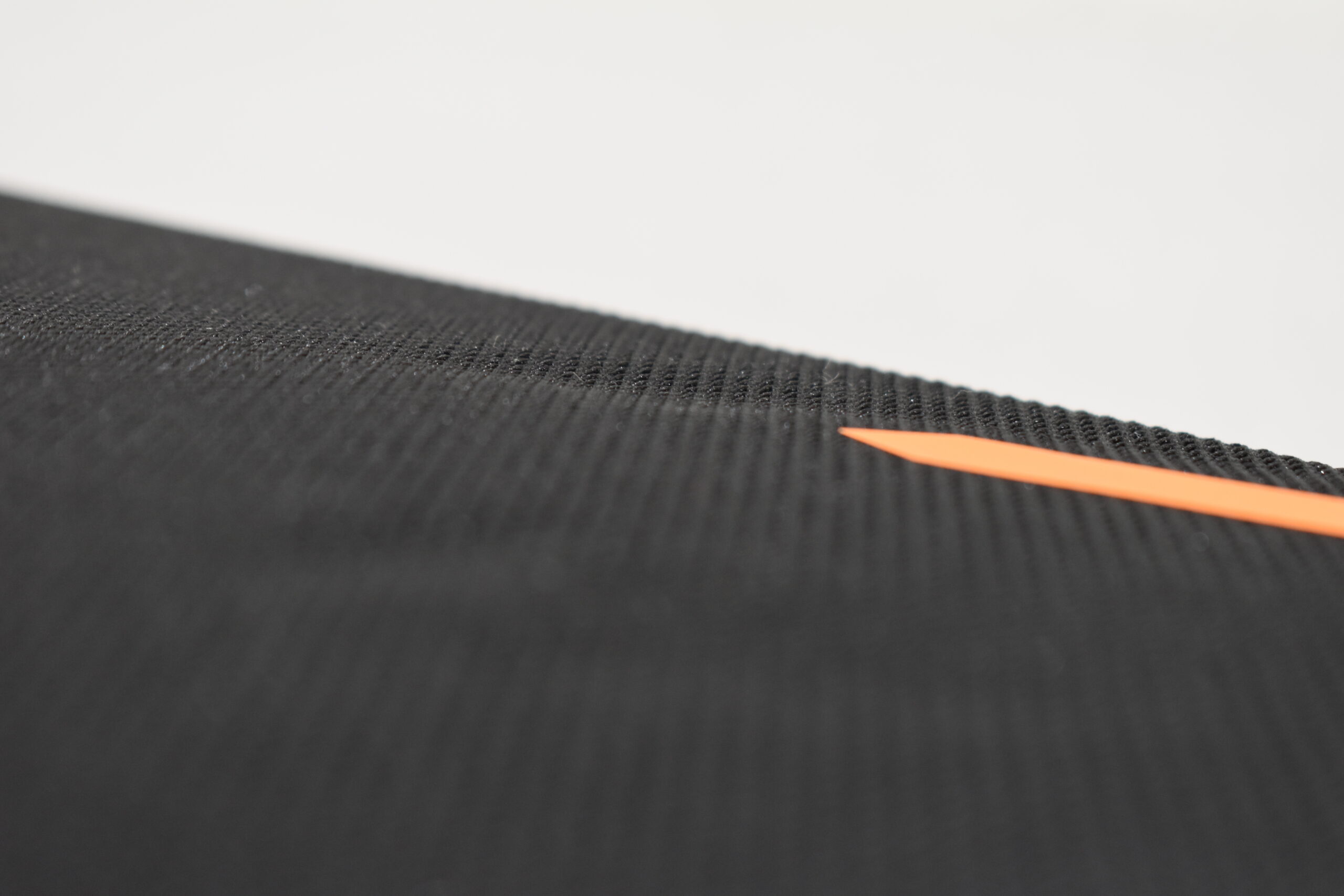 Armaturenbrett-Mittelteil 1235x300mm; schwarz