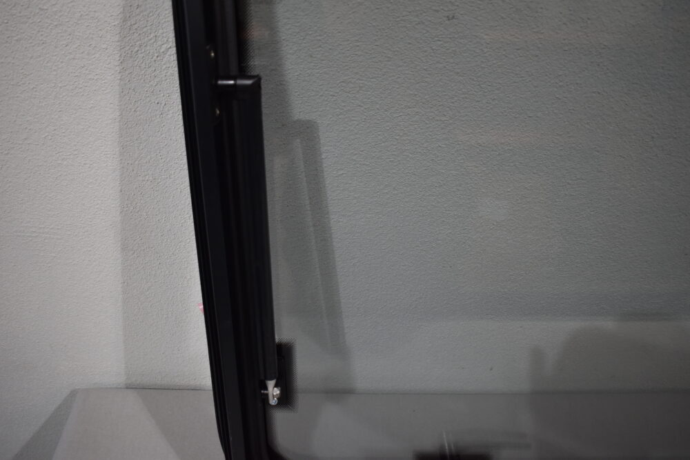 Mekuwa Echtglas Ausstellfenster 1000x600mm; schwarz