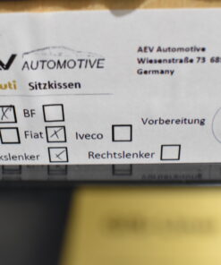 Aguti Fahrersitz Gis-Lounge F; schwarz (Kunstleder)/grau (Stoff)