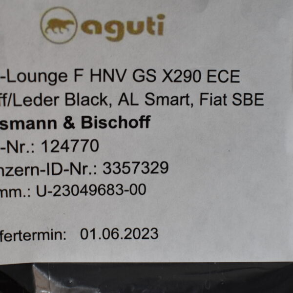 Aguti Fahrersitz Gis-Lounge F; schwarz (Kunstleder)/grau (Stoff)