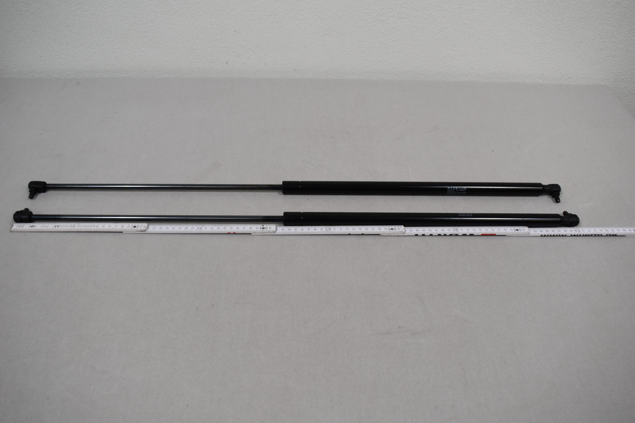 Gasdruckdämpfer/Dämpfer/Stabilus Lift-O-Mat; 450 N; 1Paar