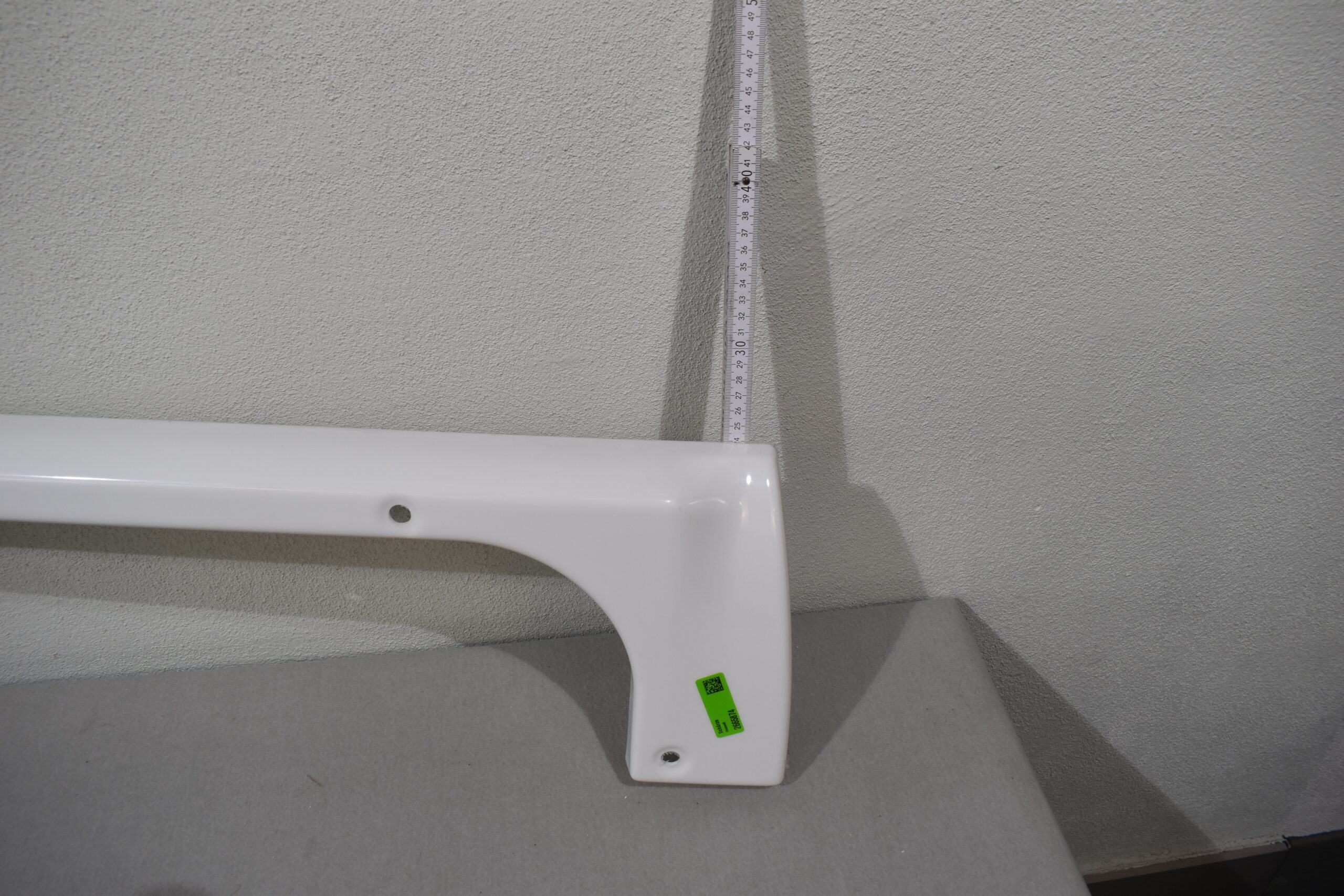 Bürstner Schürze links; weiß