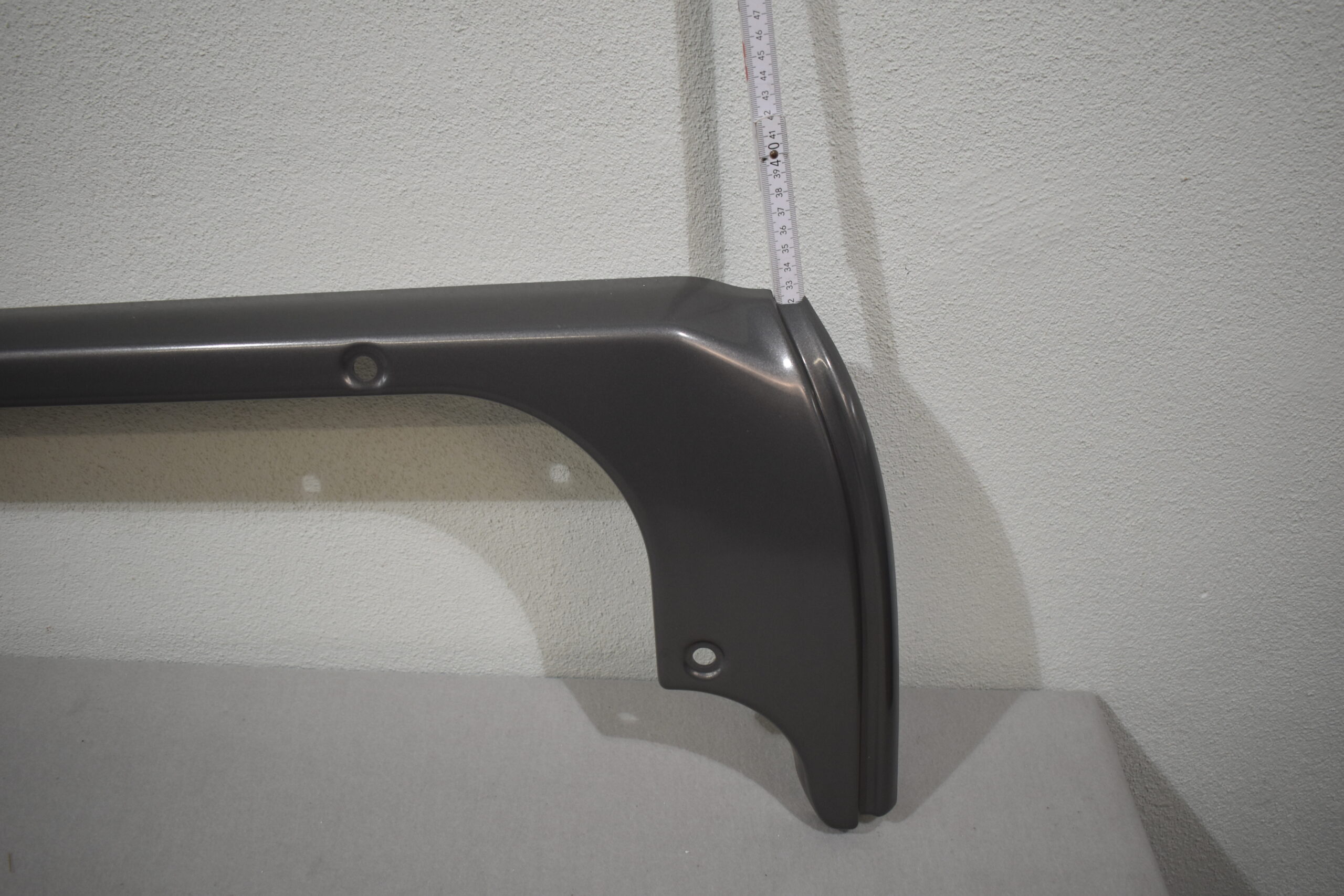 Bürstner Schürze rechts; grau Metallic