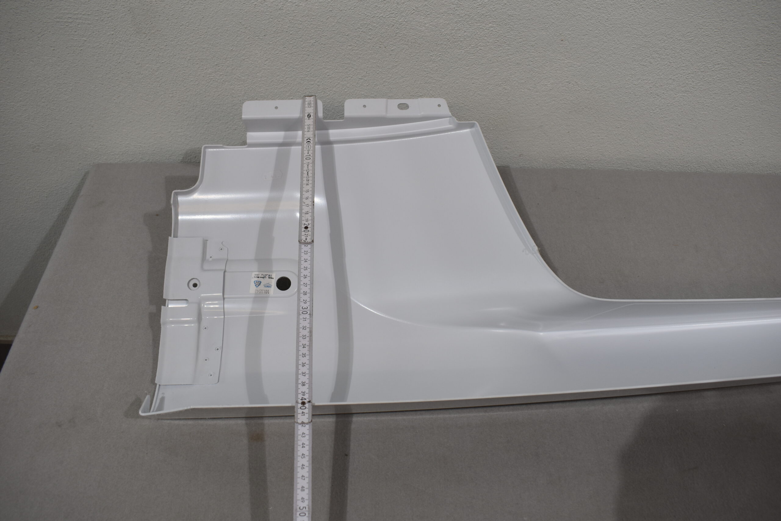 Anschluss Fender, Bug links