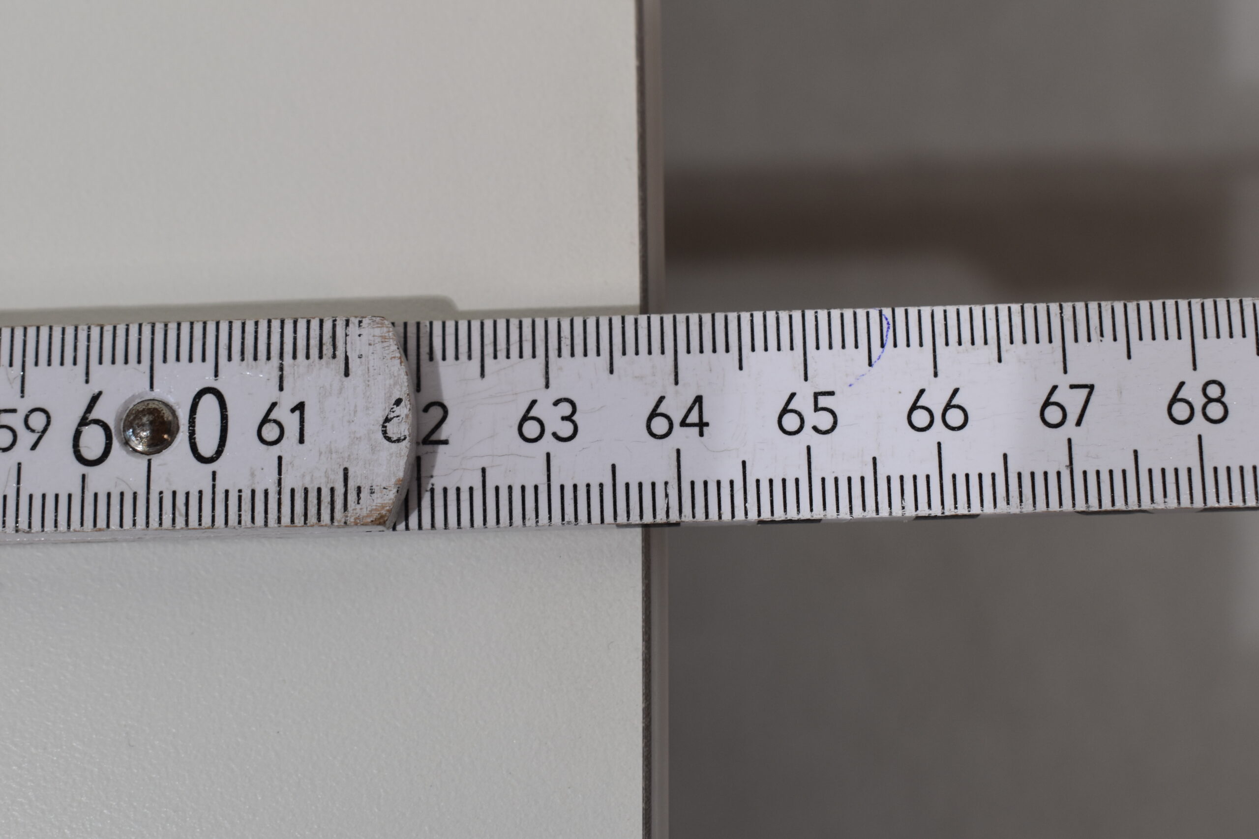 Tischplatte 39x870x640mm; weiß/dunkel braun