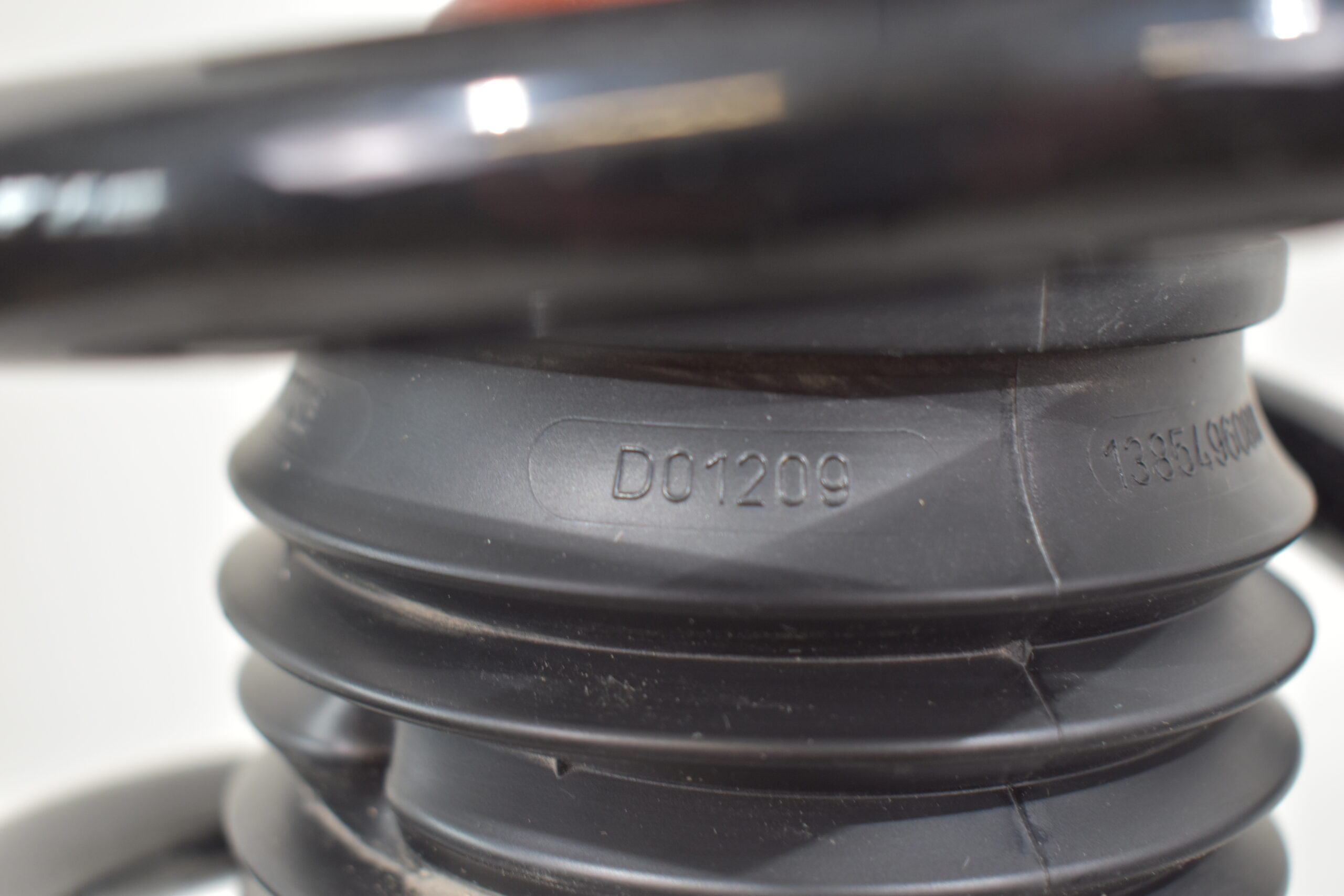 Federbein/Dämpfer für Fiat Ducato; vorne 01374648080