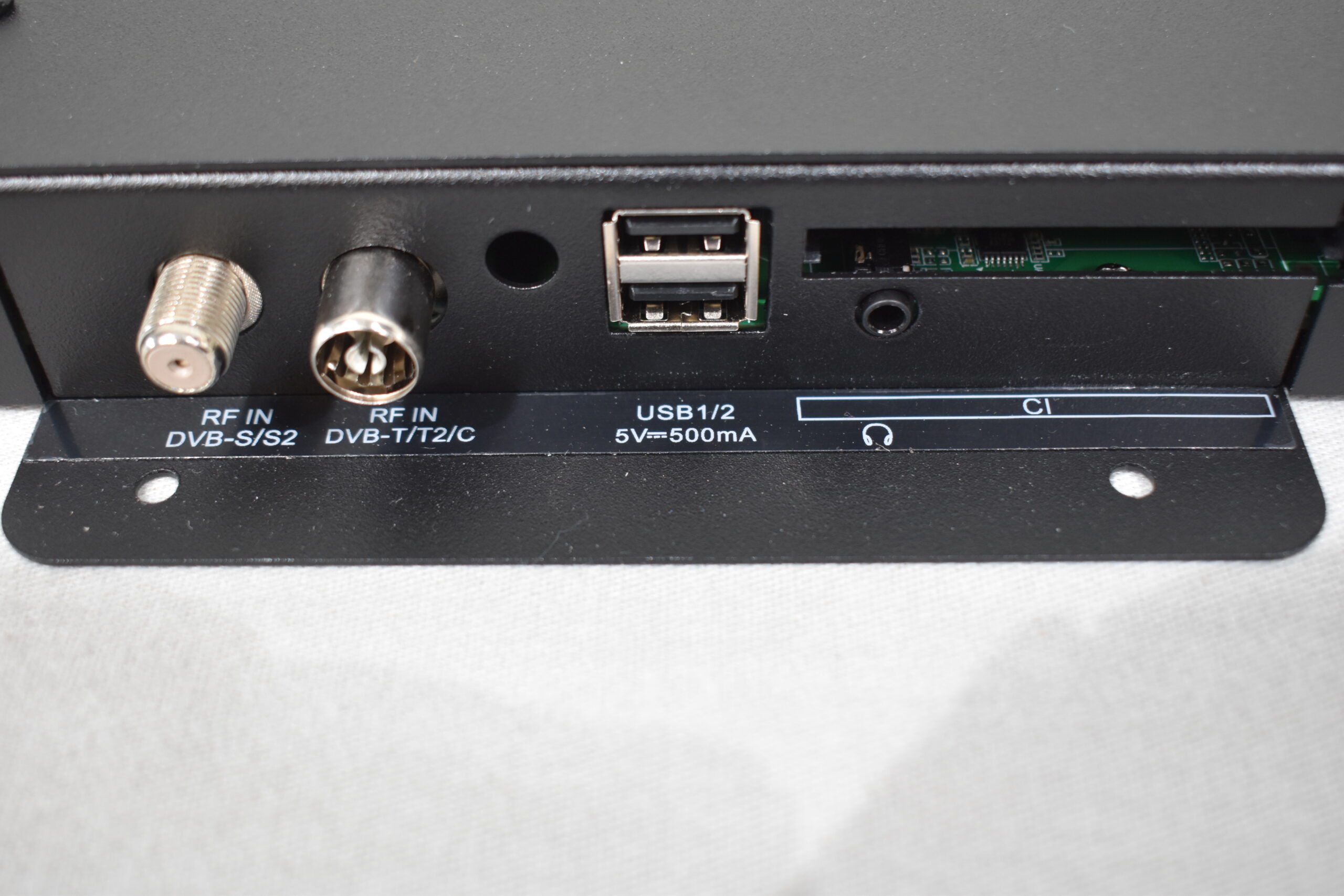 Alphatronics Steuerbox 32 SBAI+M