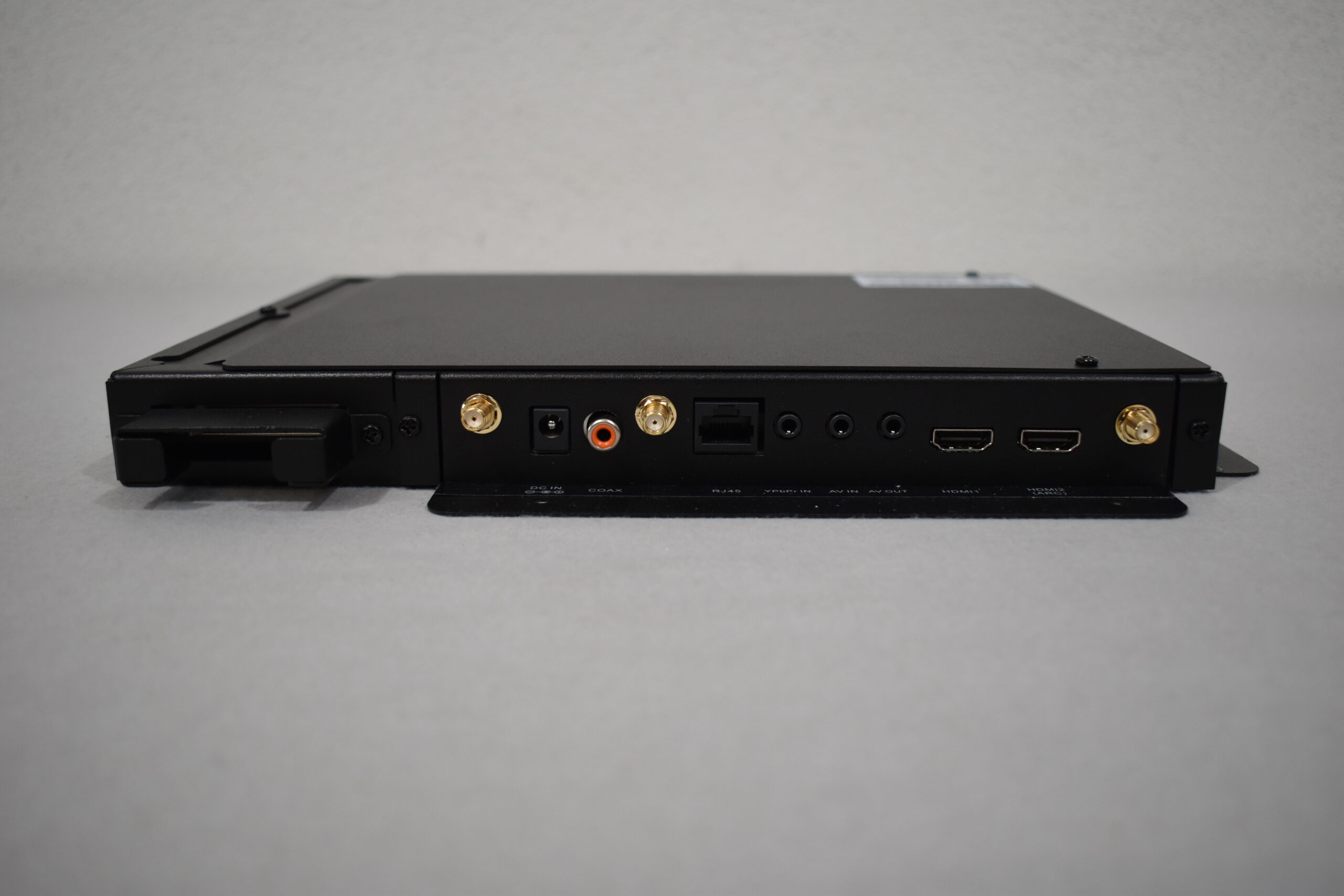 Alphatronics Steuerbox 32 SBAI+M