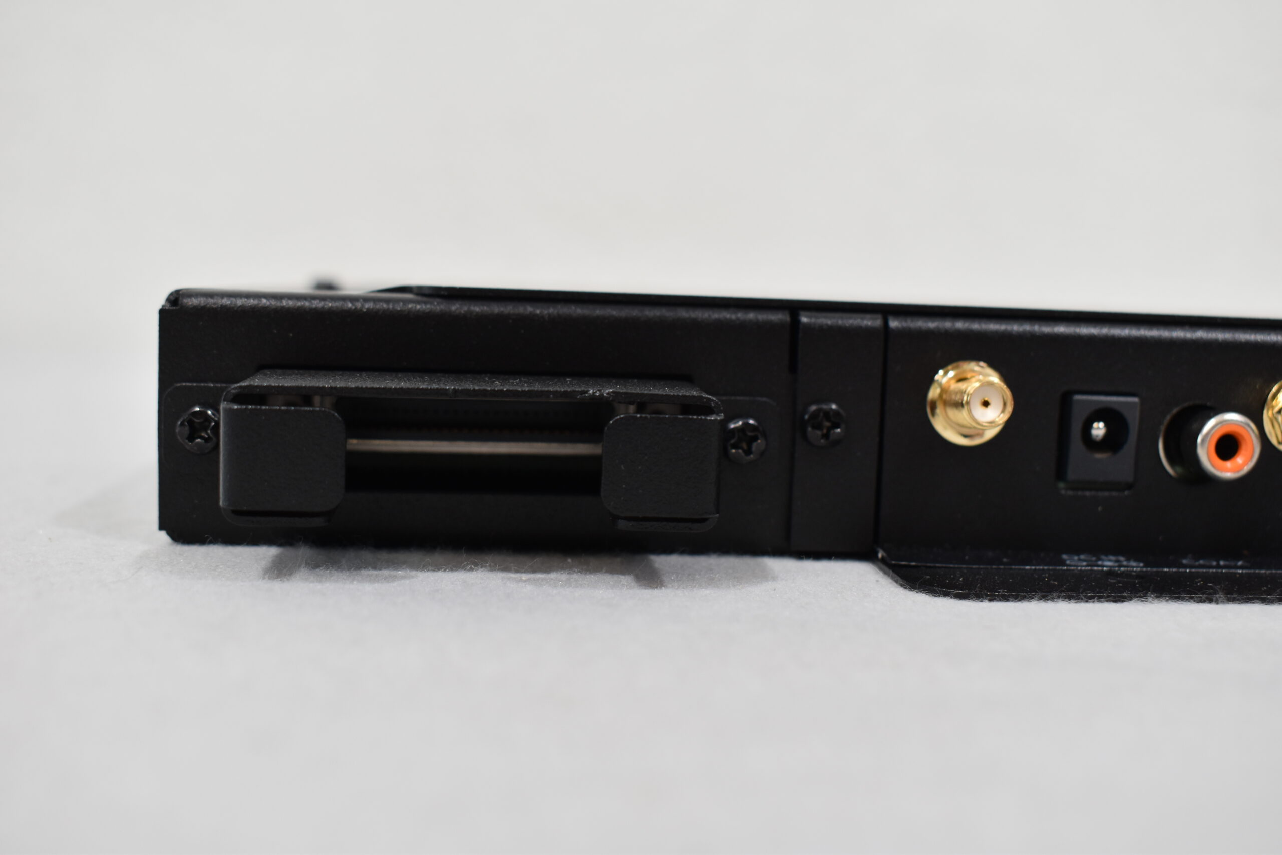 Alphatronics Steuerbox 32 SBAI+M