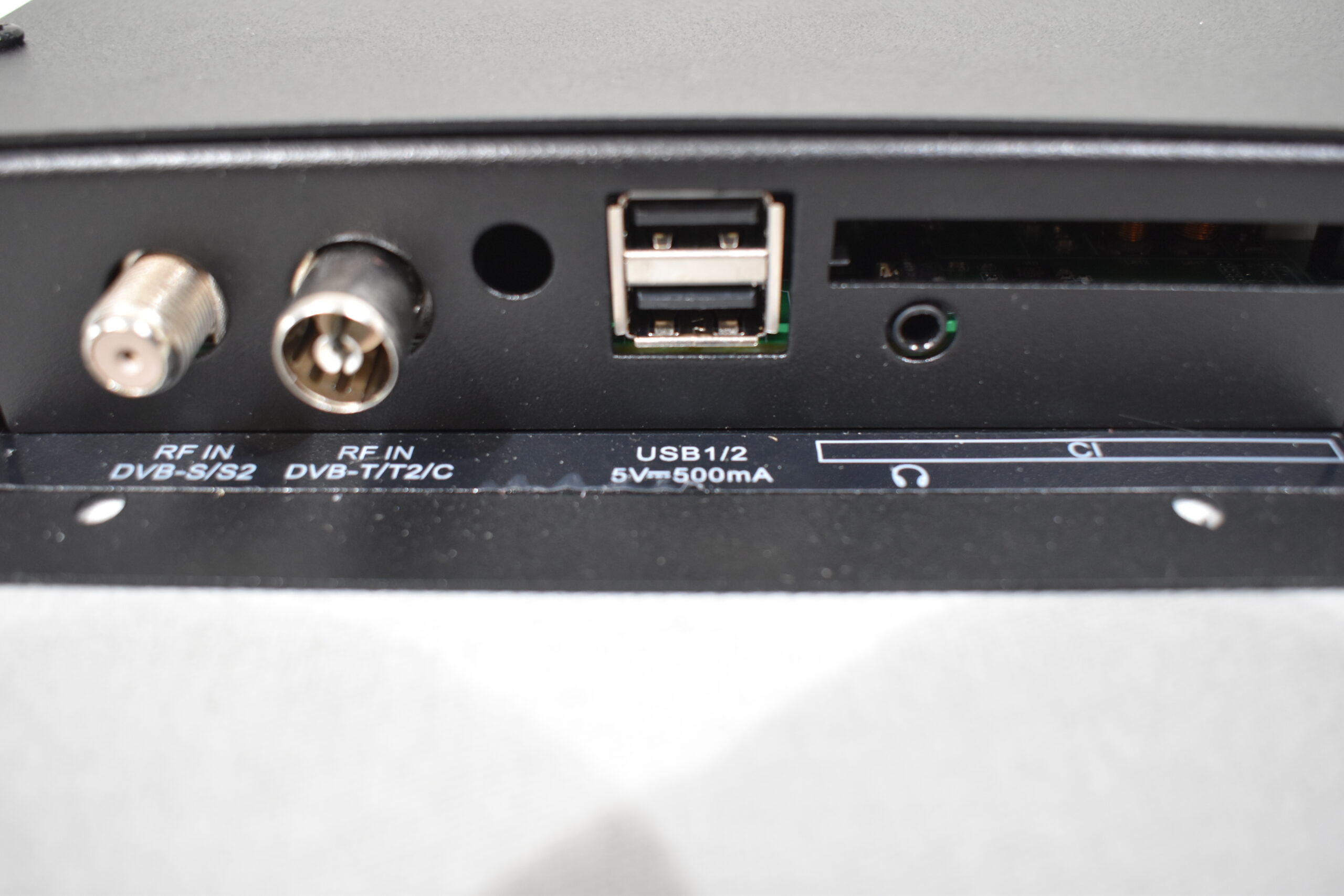 Alphatronics Steuerbox 32 SBAI+M