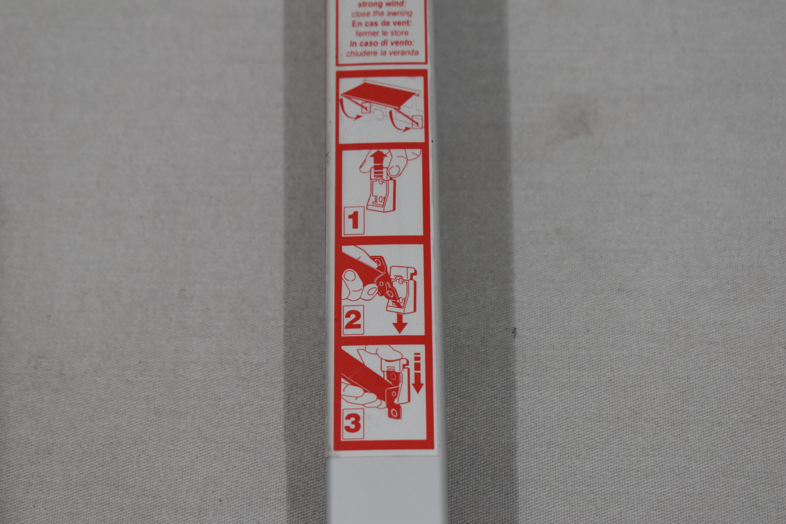 Fiamma Markisenstützfuß; links