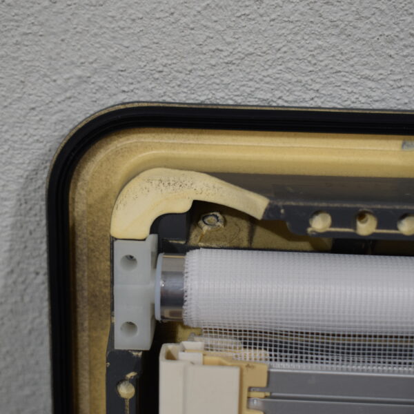 Dometic S4 Ausstellfenster 700x450mm; dunkel grau