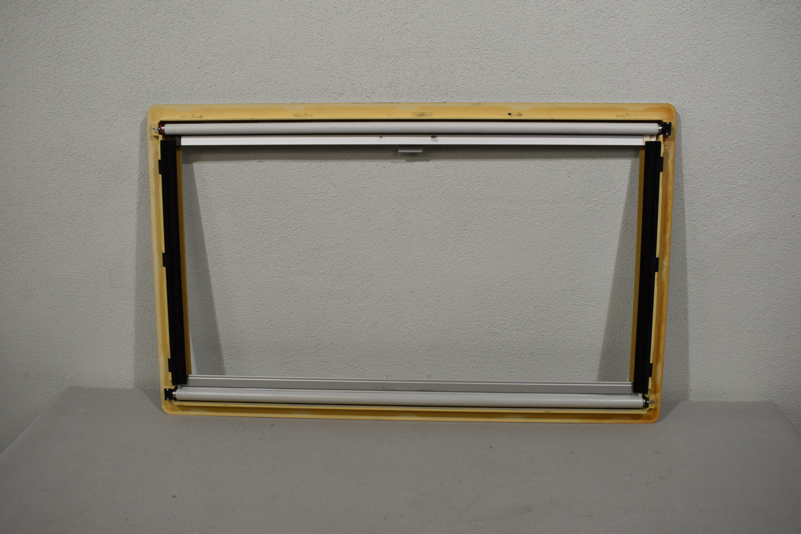 Seitz Innenrahmen für S4 Fenster 900x550mm