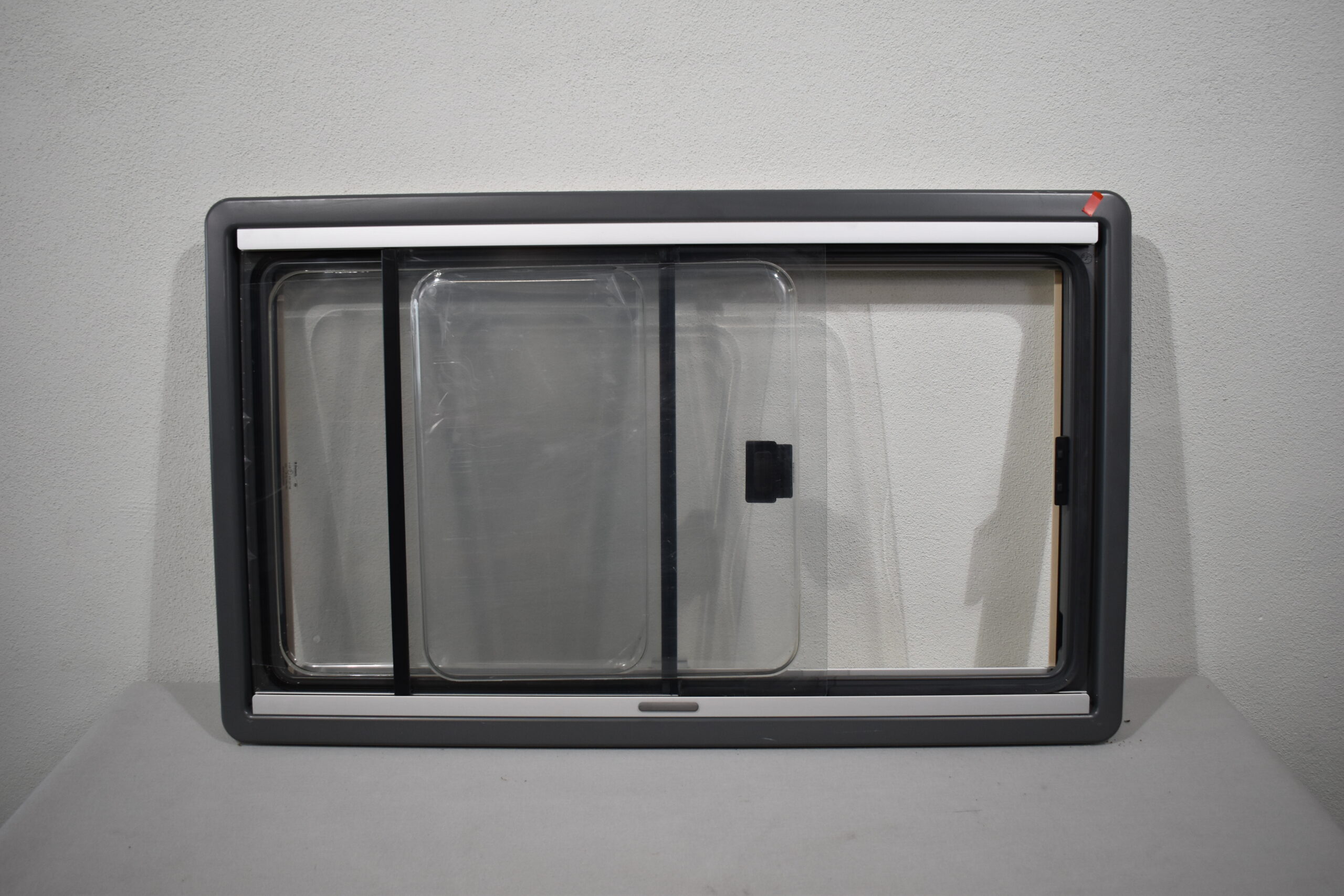 Dometic Schiebefenster 1000x600mm; dunkel grau