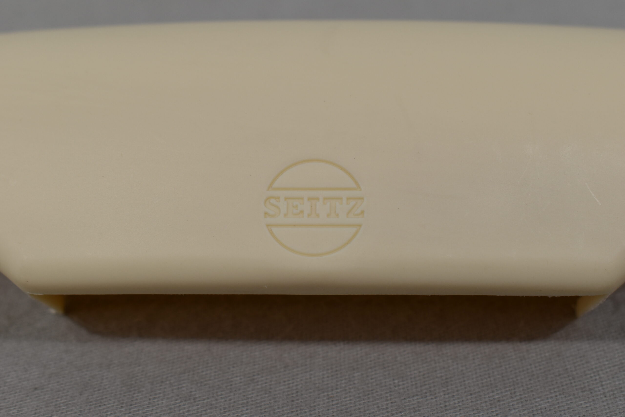 Seitz Schließblechabdeckung; Fahrerhaustür links