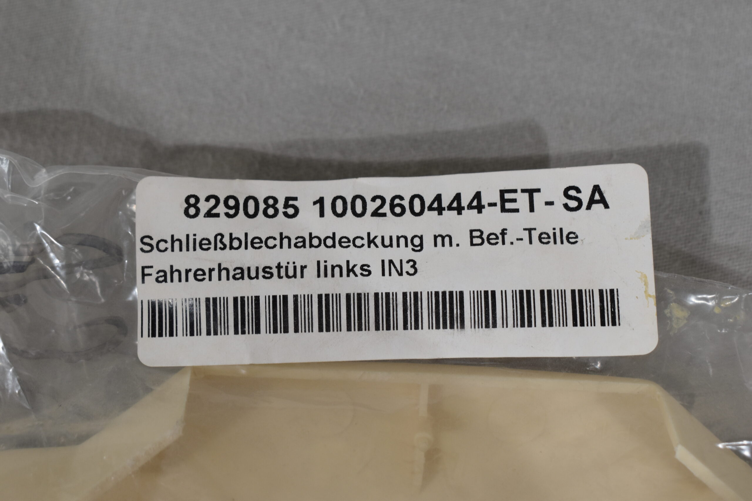 Seitz Schließblechabdeckung; Fahrerhaustür links