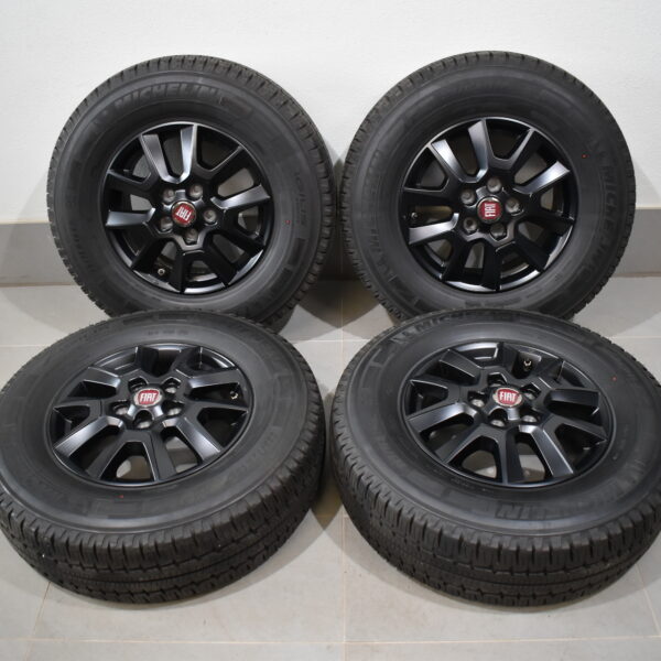 Michelin Agilis Camping4 Kompletträder 225/75R16CP