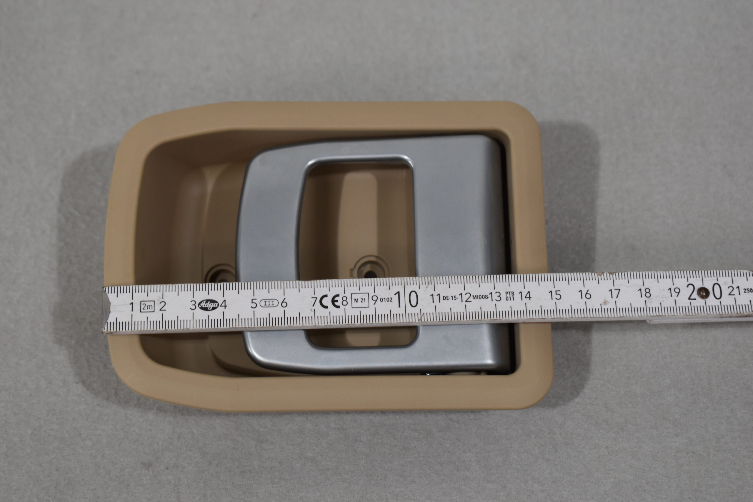 Innengriff für Aufbautür; beige