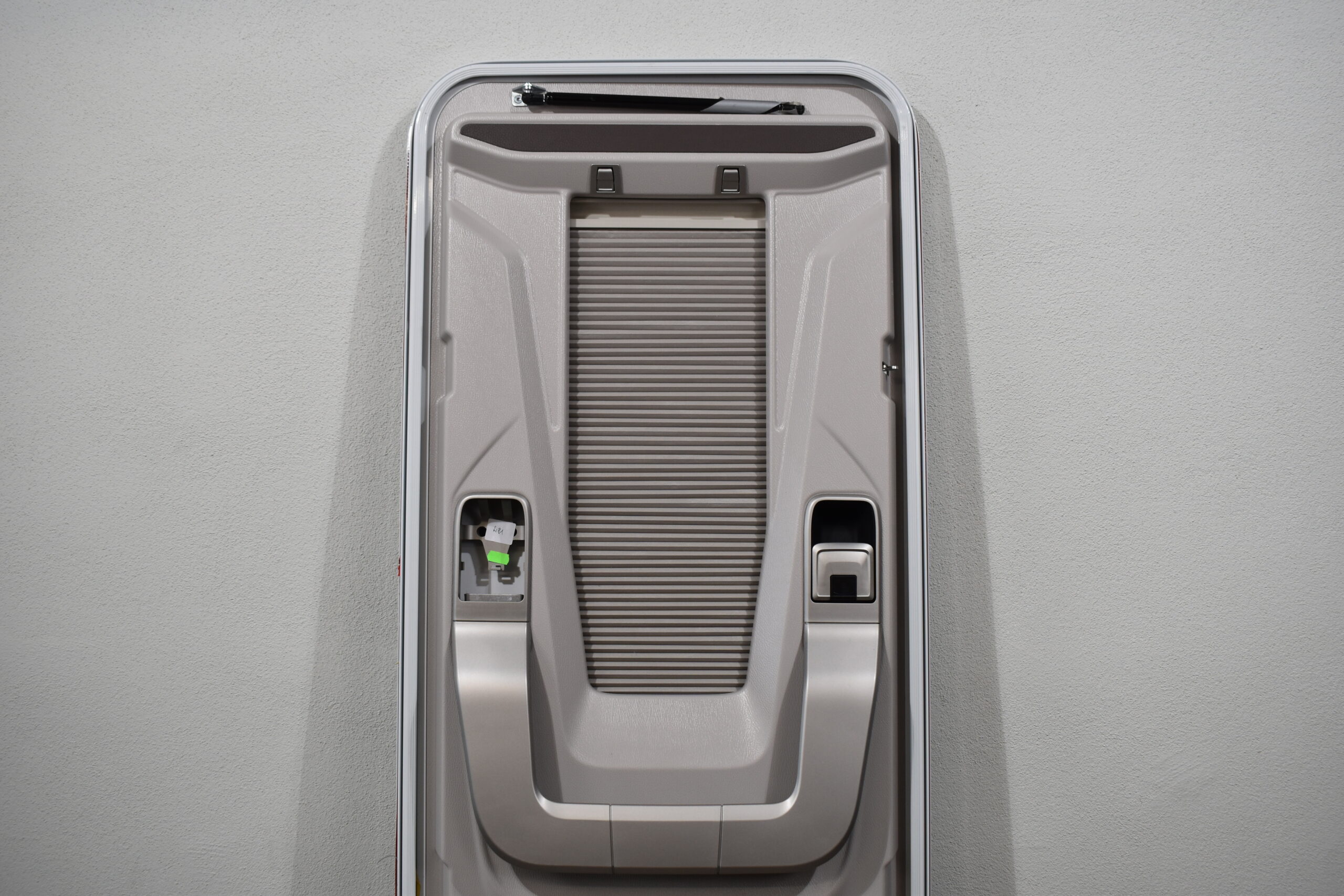 Aufbautür mit Rahmen; 1965x620mm