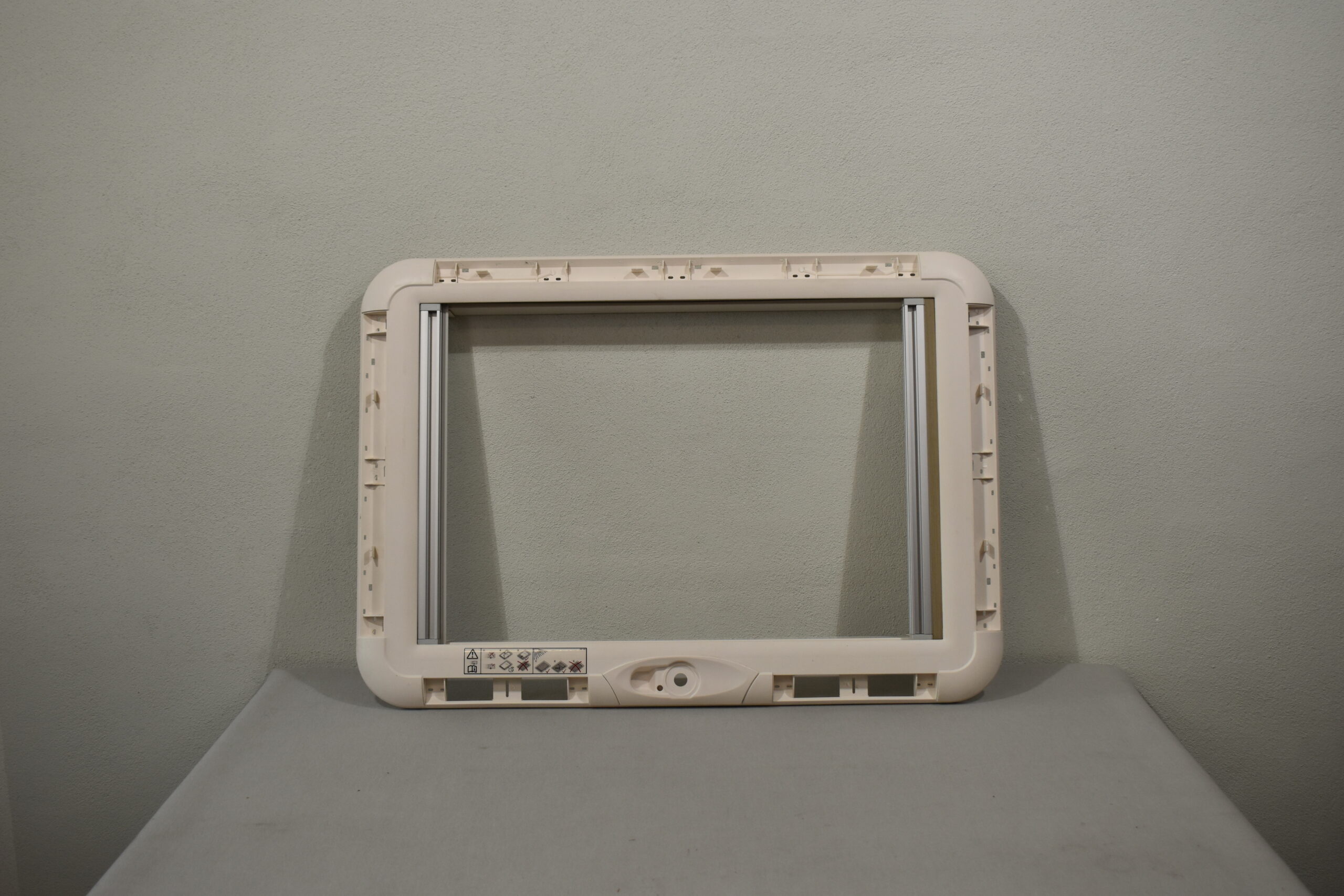 Dometic Innenrahmen Heki 2/3 für Dachhaube