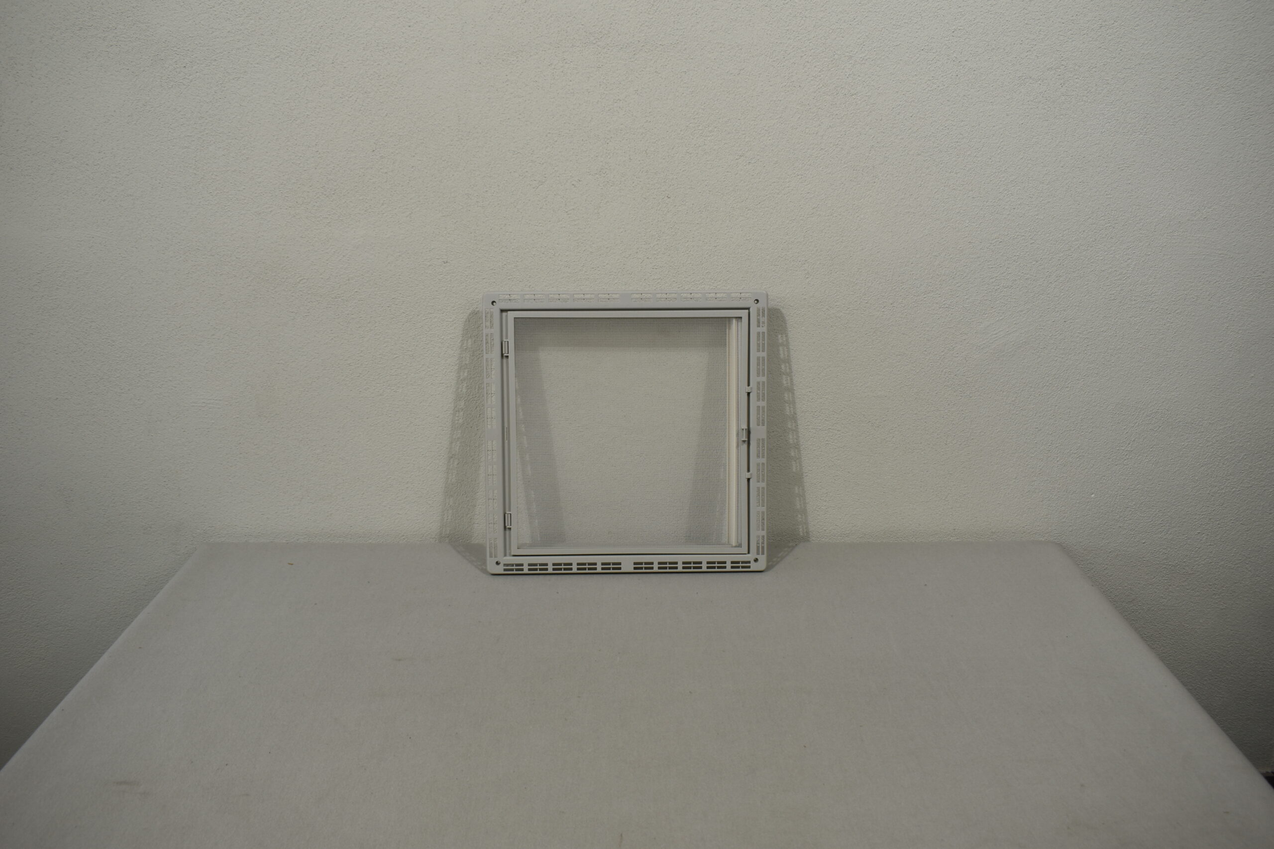 Fliegengitter-Innenrahmen mit Verdunklungsrollo für Dachhaube 400x400mm