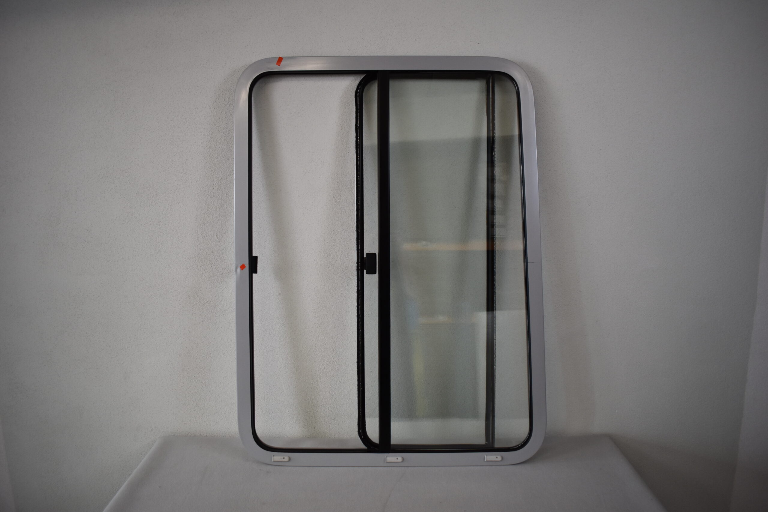 Niesmann und Bischoff Mekuwa Echtglas Schiebefenster 800x1115mm; grau