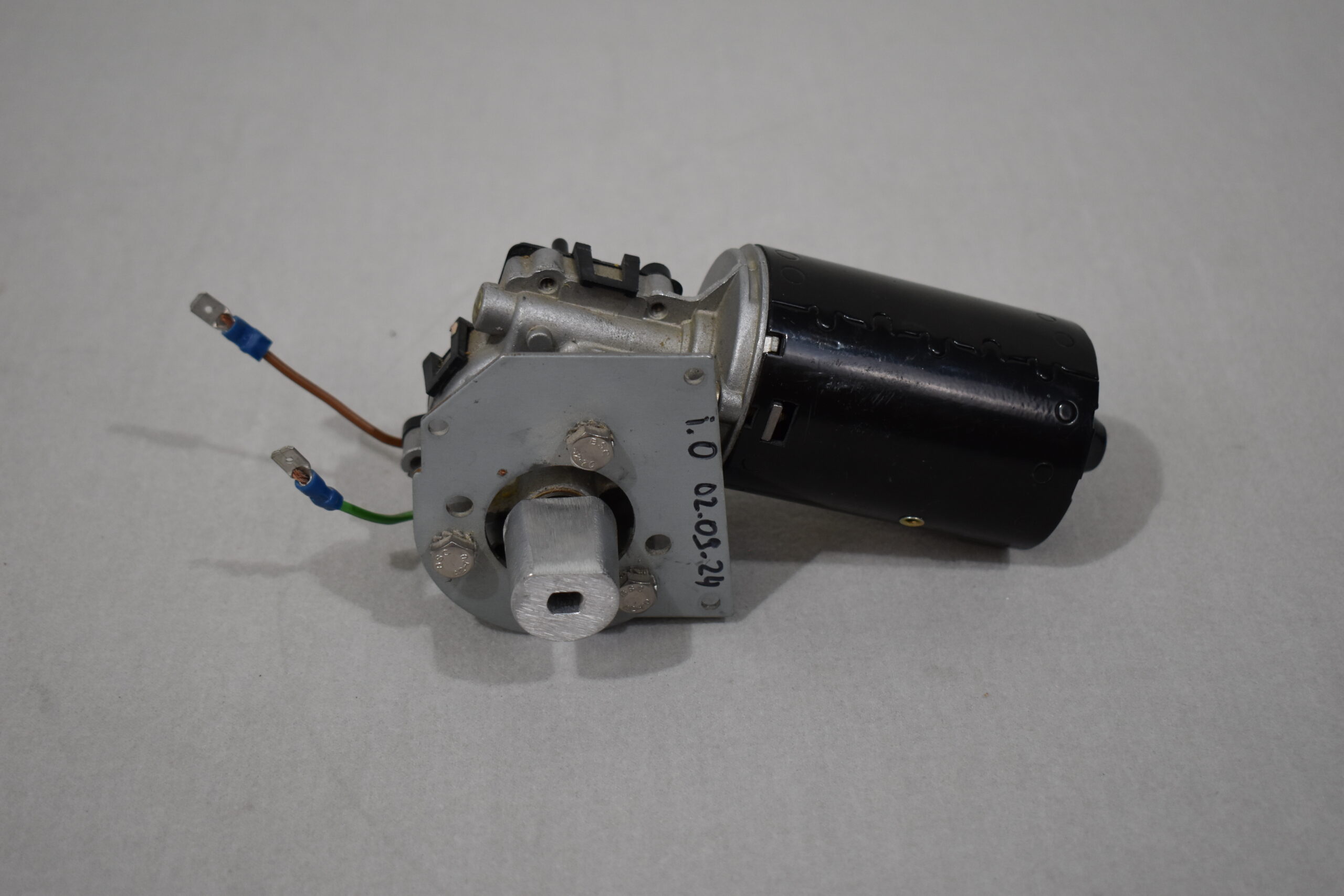 Bosch Elektromotor / Getriebemotor; 12 Volt