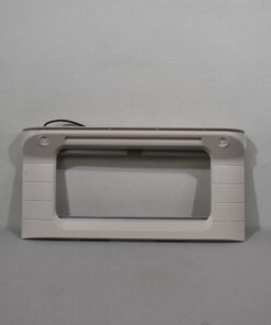 Remis Fenster Verkleidung mit Lichtleiste