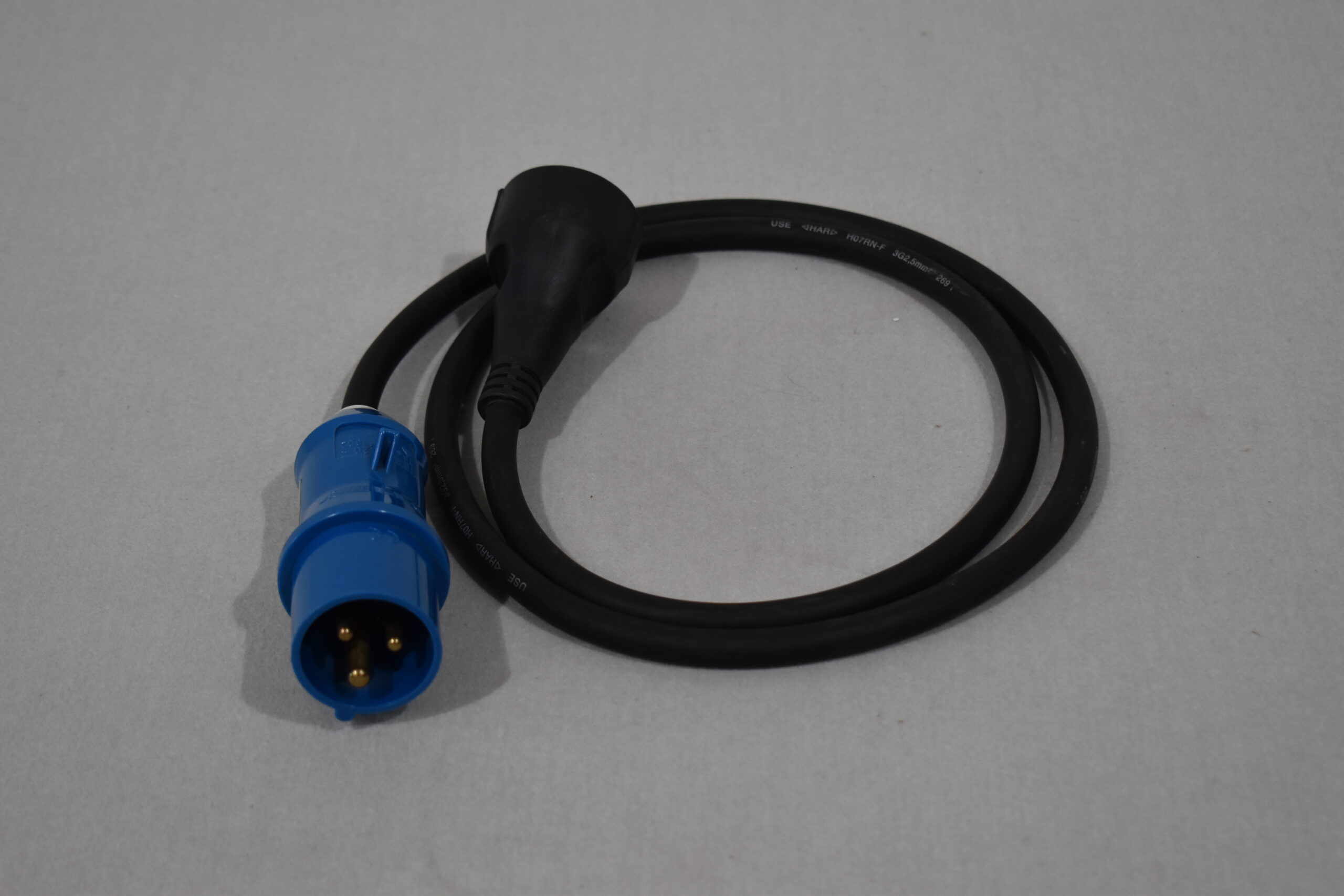 CEE Adapter / Stecker 8005 – Bild 2